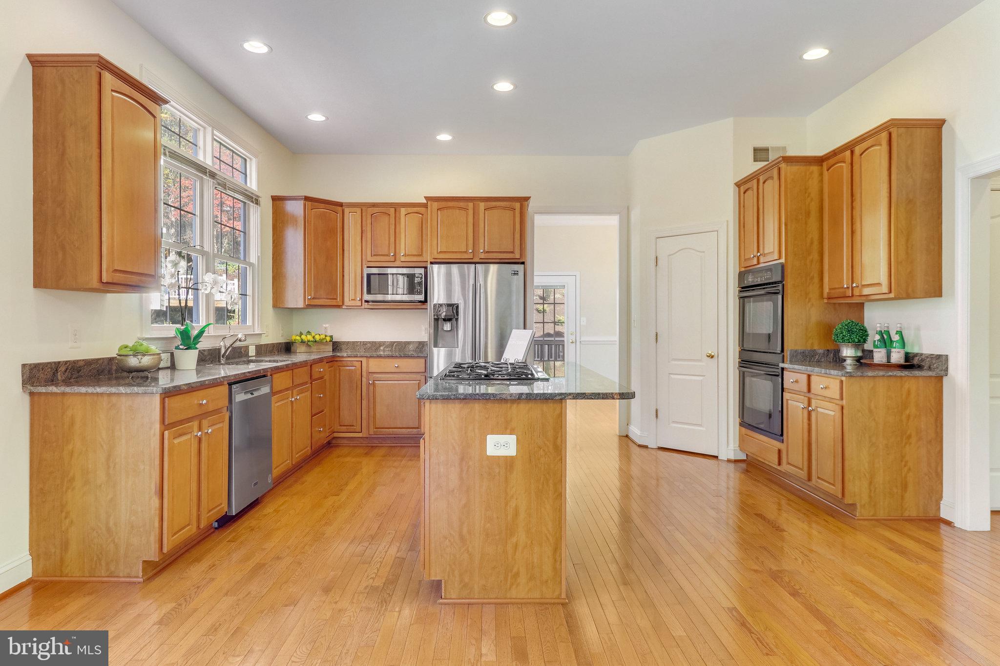 WAKEFIELD FOREST - Residential