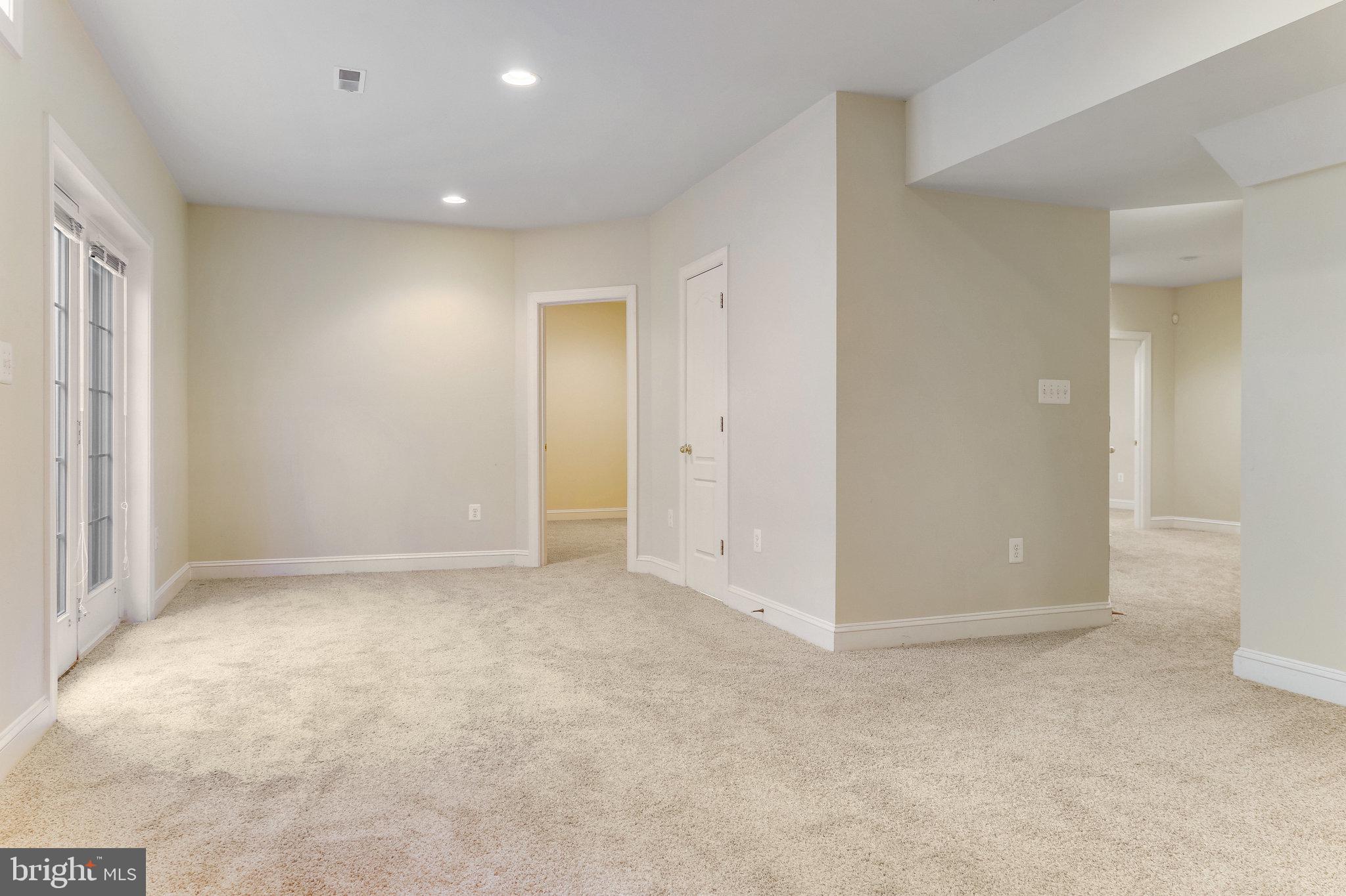 WAKEFIELD FOREST - Residential