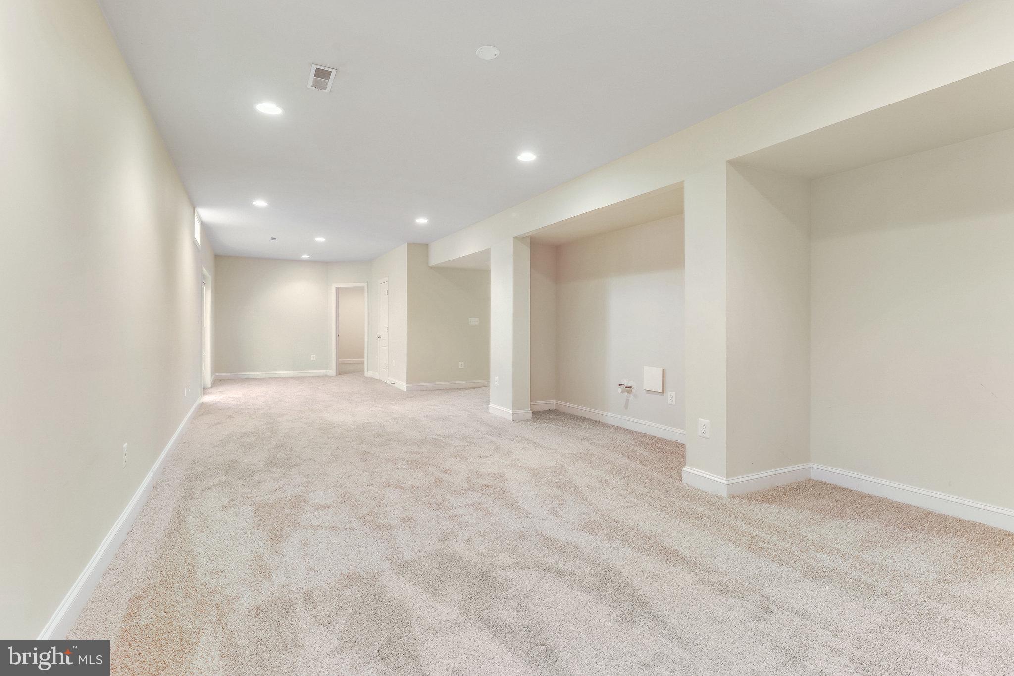 WAKEFIELD FOREST - Residential