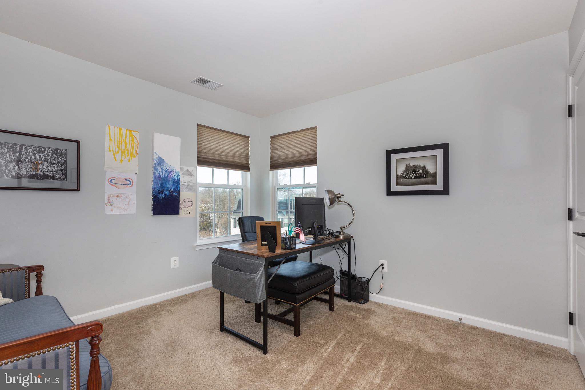 BOLTON HILL - Residential