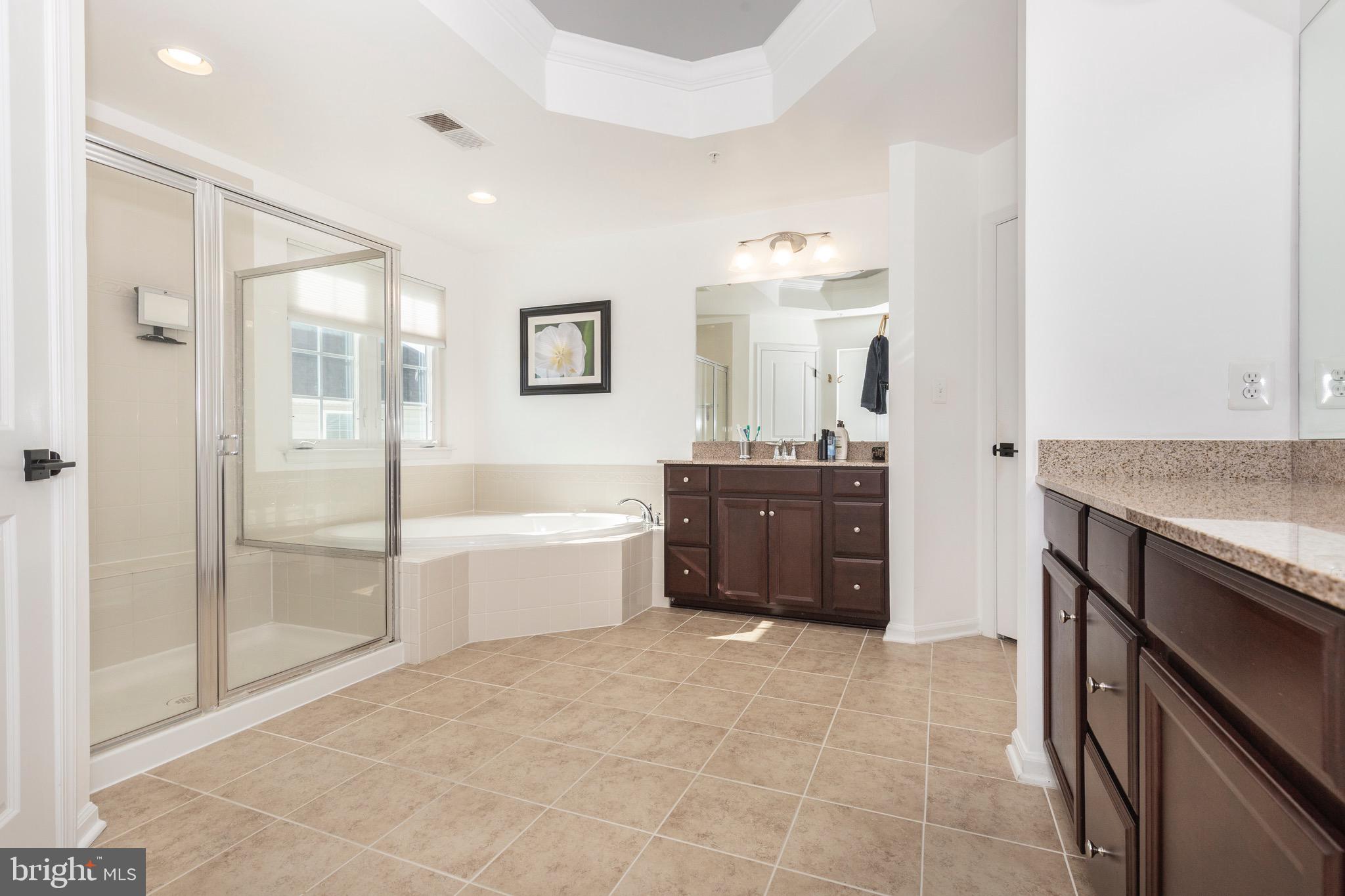 BOLTON HILL - Residential