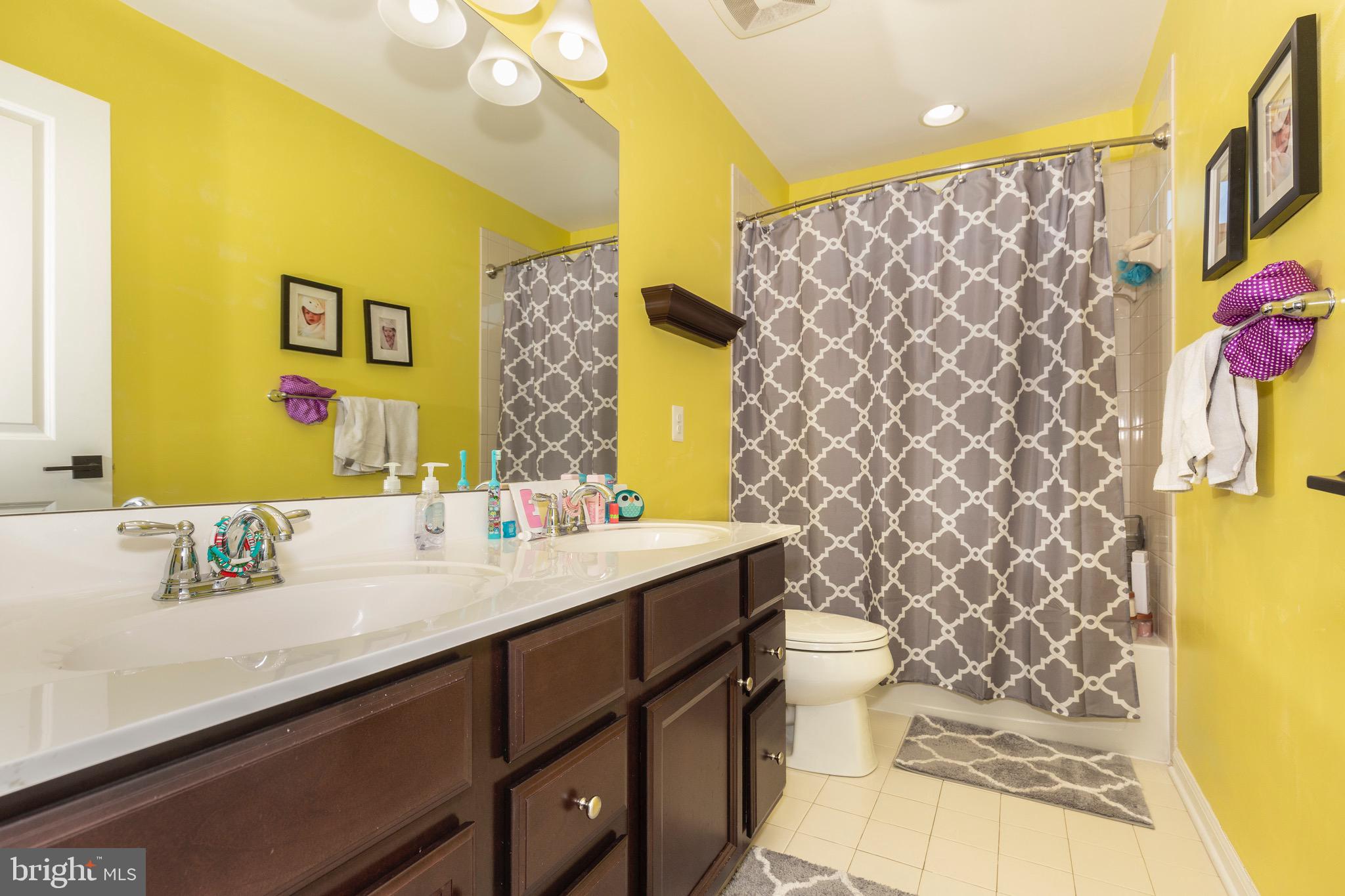 BOLTON HILL - Residential