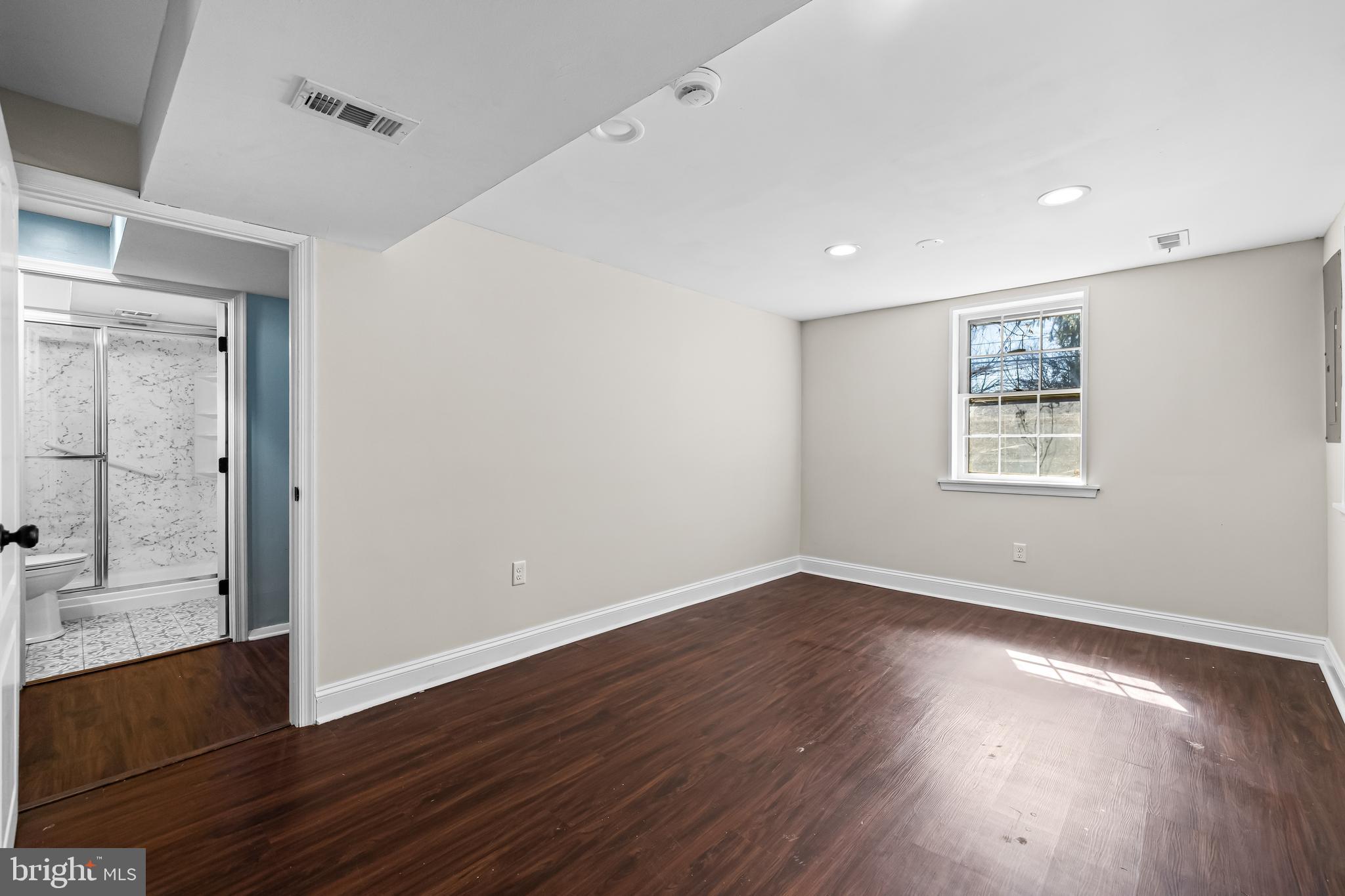 CHARTLEY - Residential