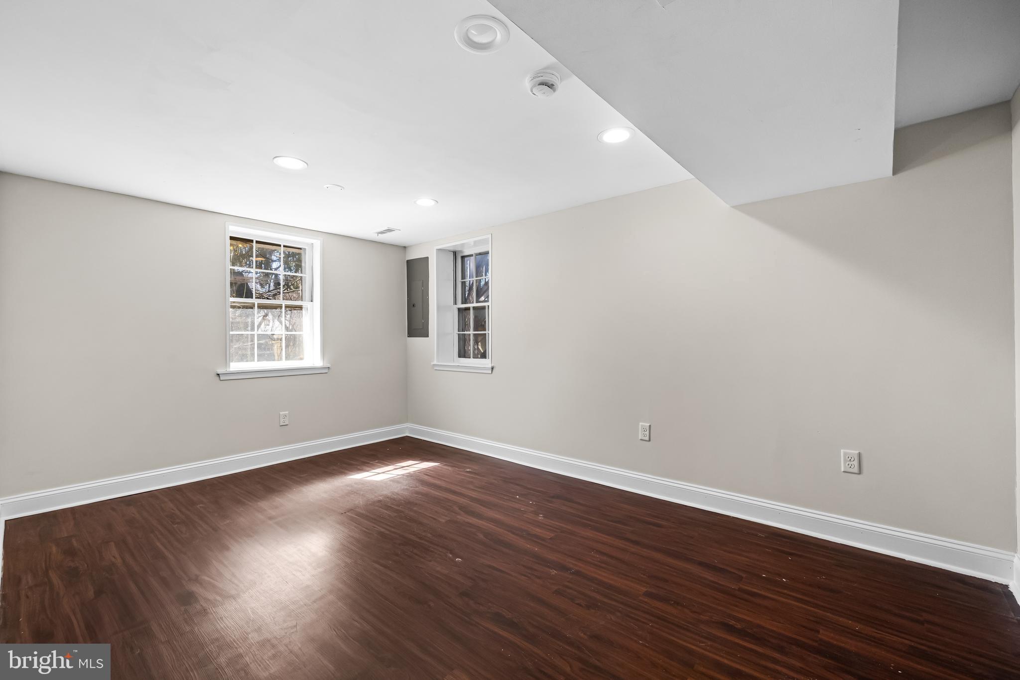 CHARTLEY - Residential