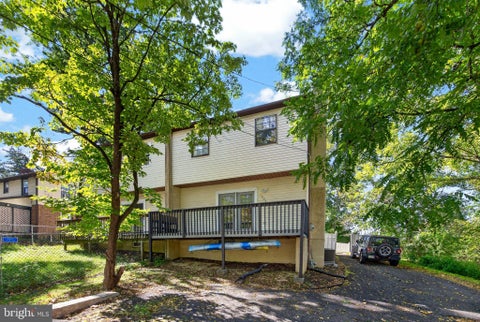 Photo of 1704 Pennsylvania Avenue, ORELAND, PA 19075 (MLS # PAMC2195278)
