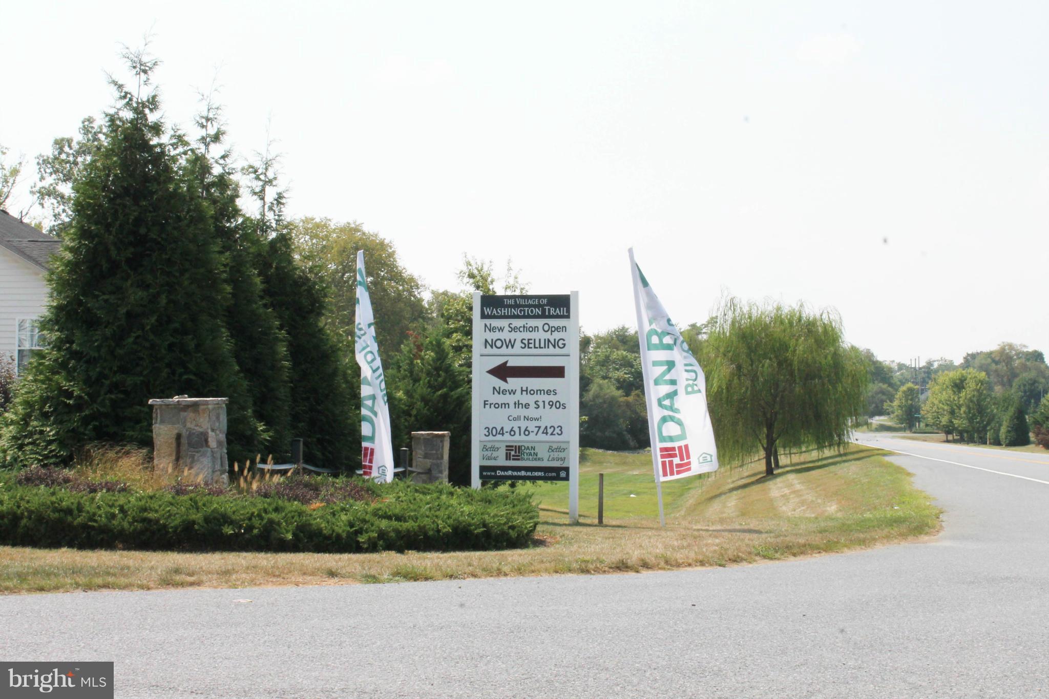 THE VILLAGE OF WASHINGTON TRAIL - Residential