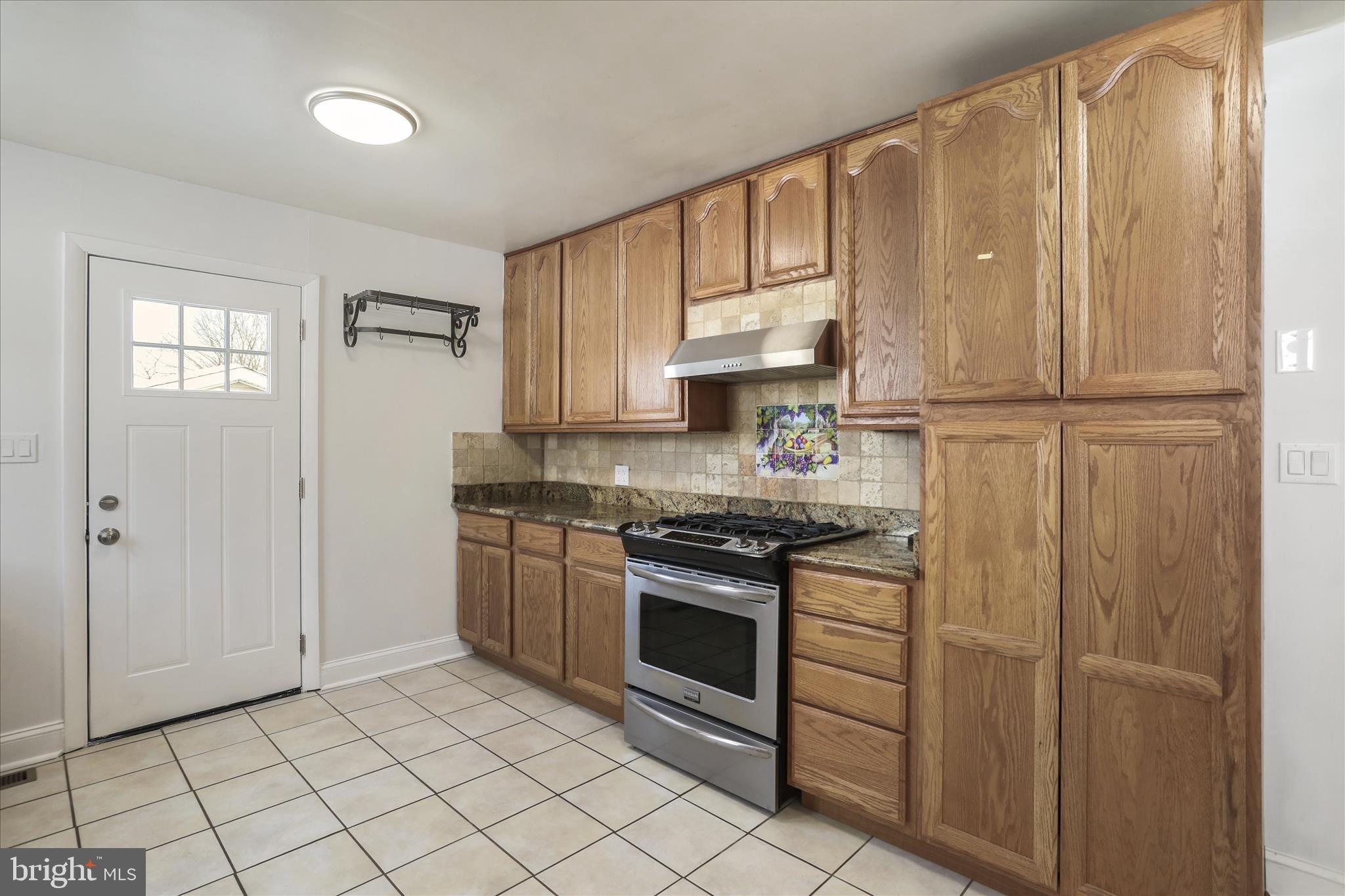 ORCHARD HILLS - Residential