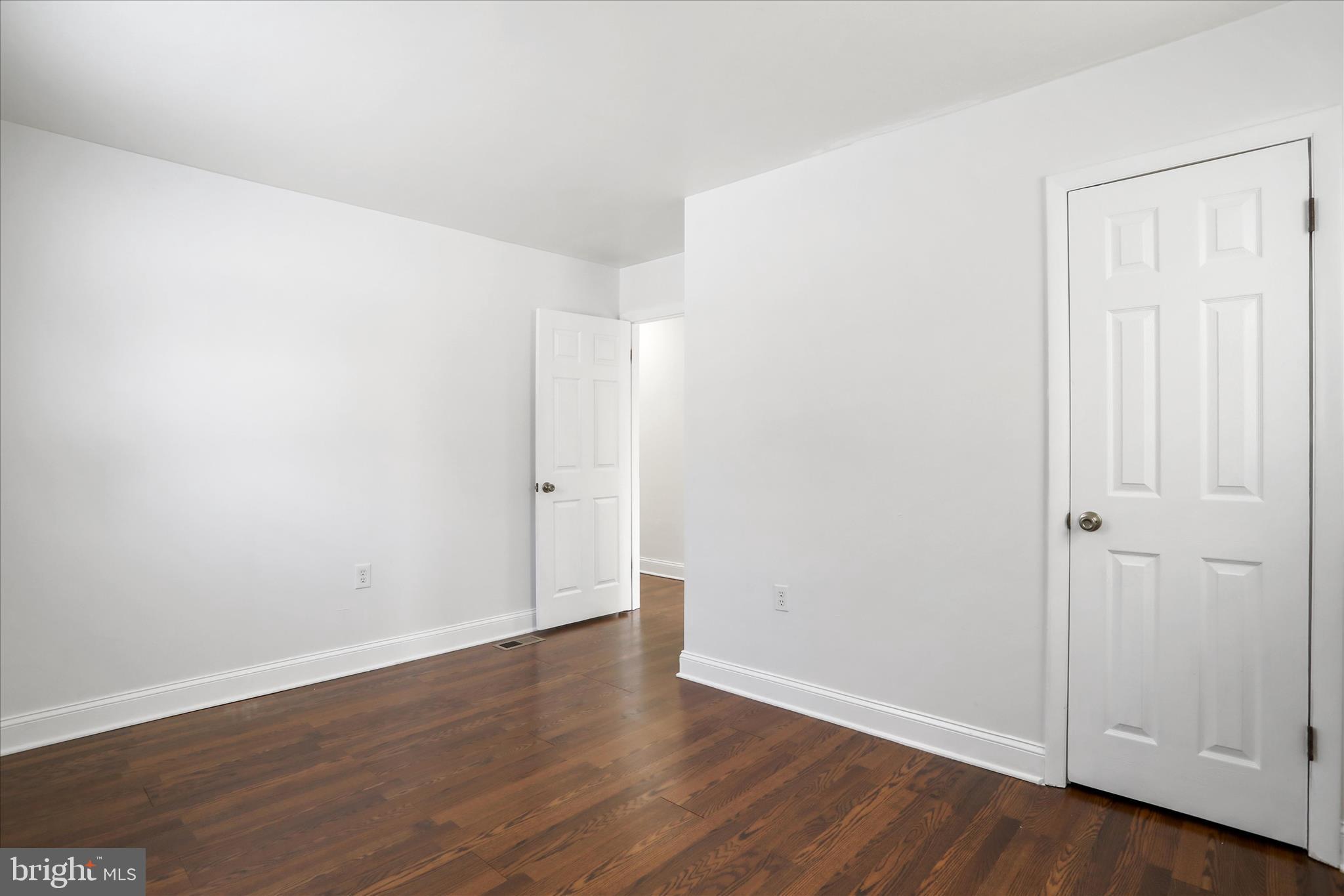 ORCHARD HILLS - Residential