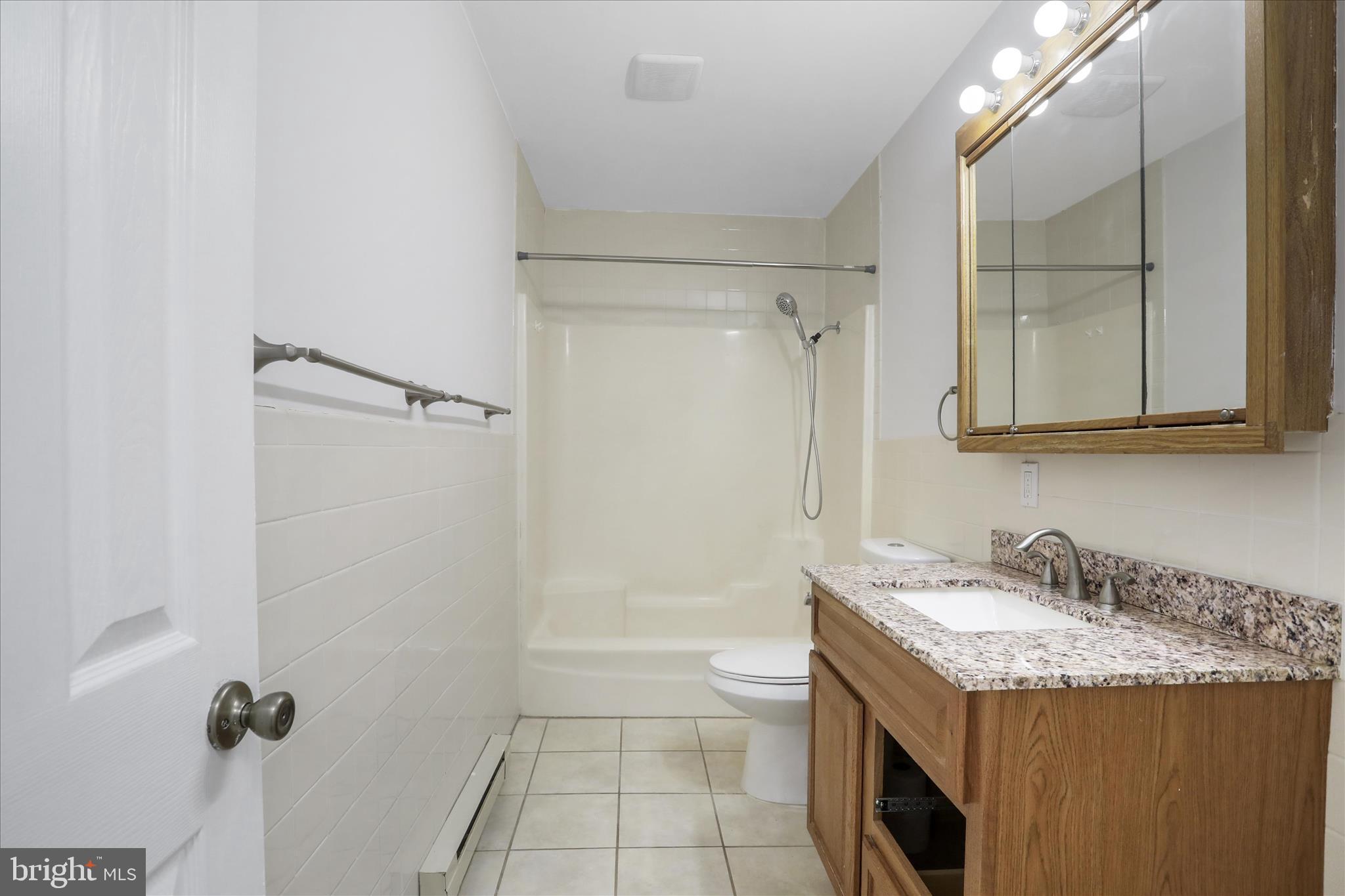 ORCHARD HILLS - Residential