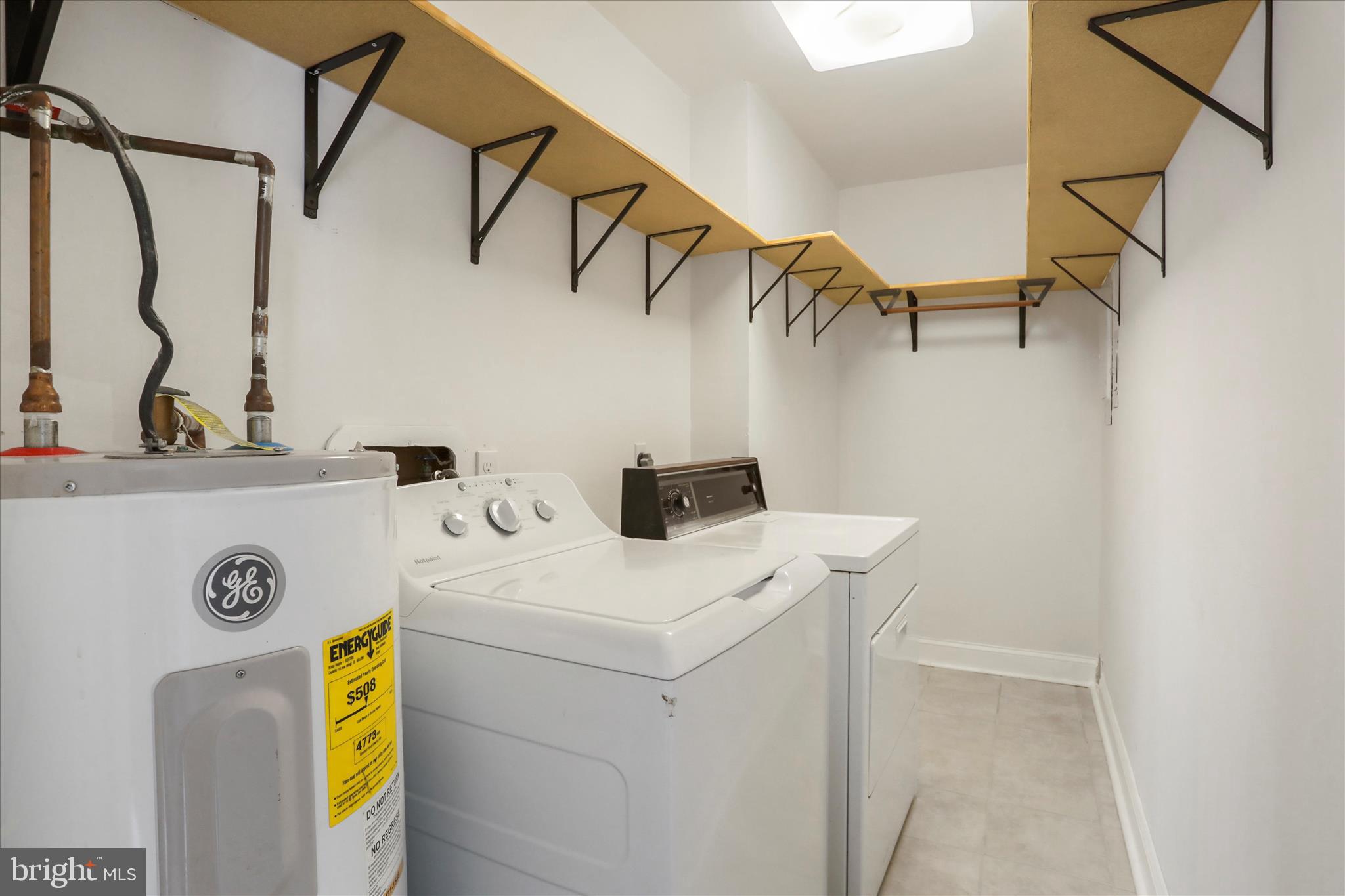 ORCHARD HILLS - Residential