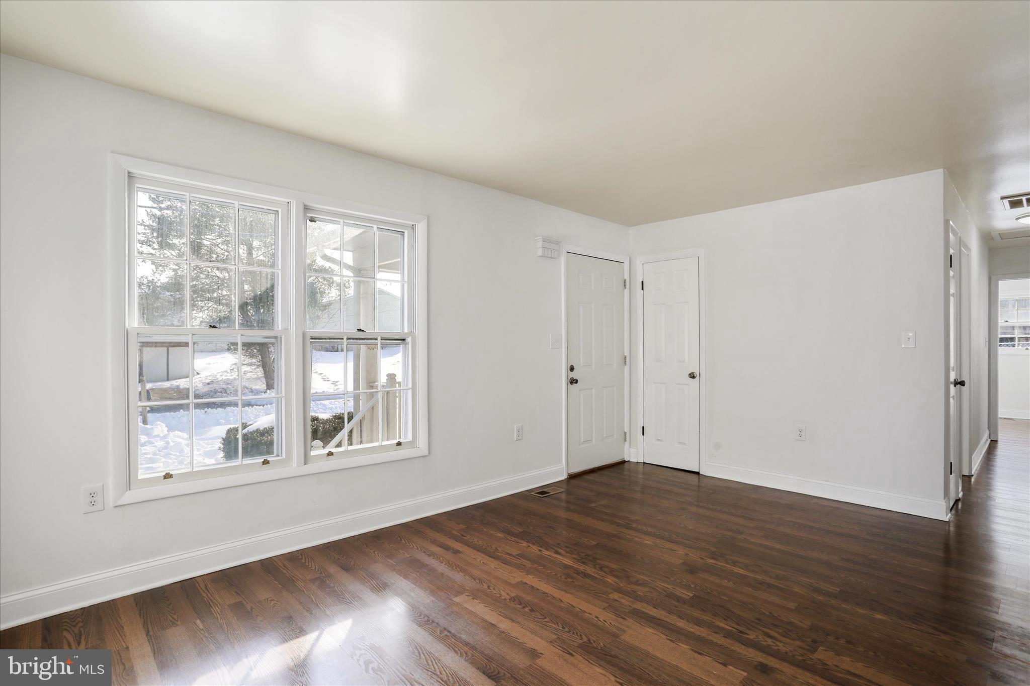 ORCHARD HILLS - Residential