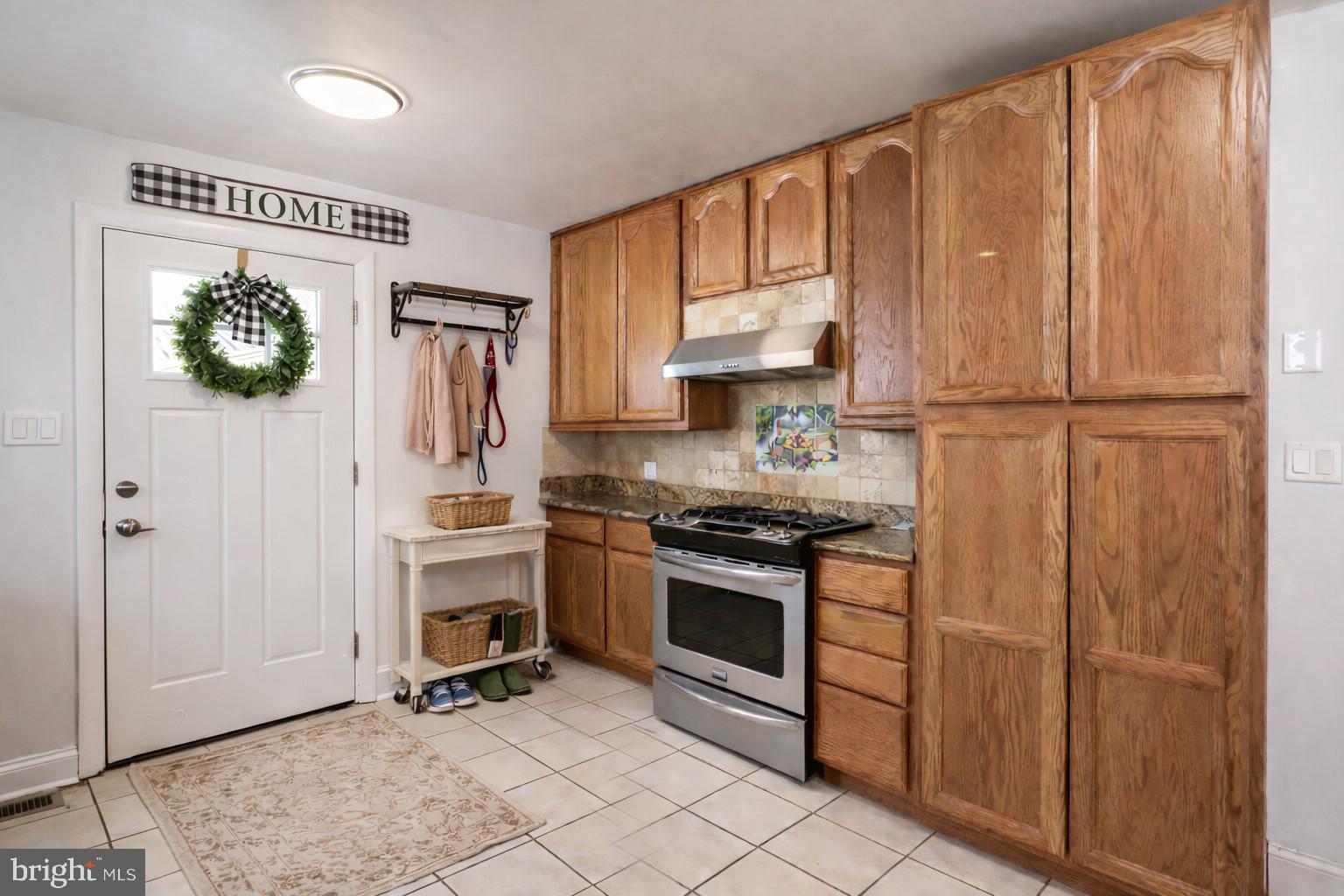 ORCHARD HILLS - Residential