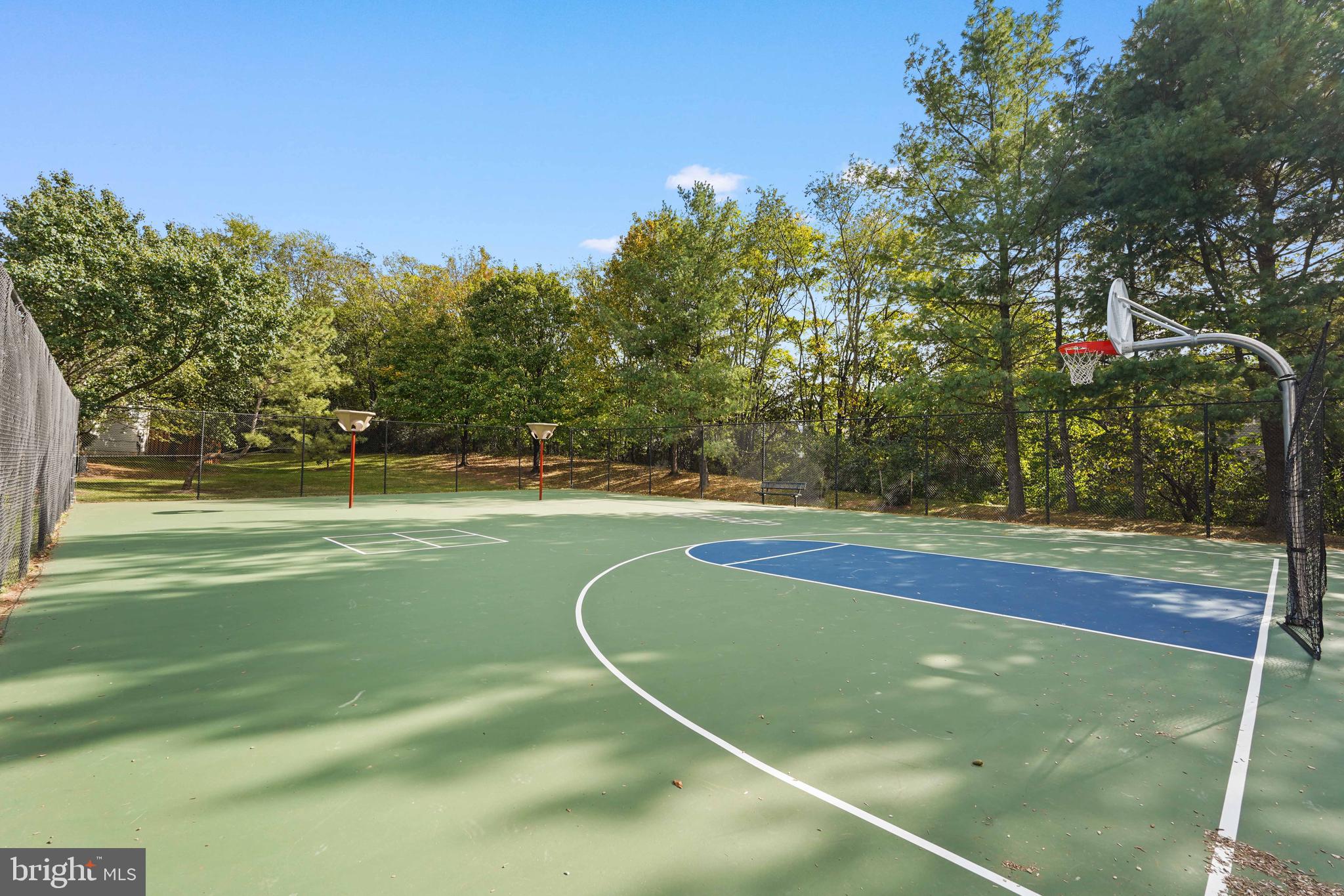 WELLINGTON/CLOVERHILL - Residential