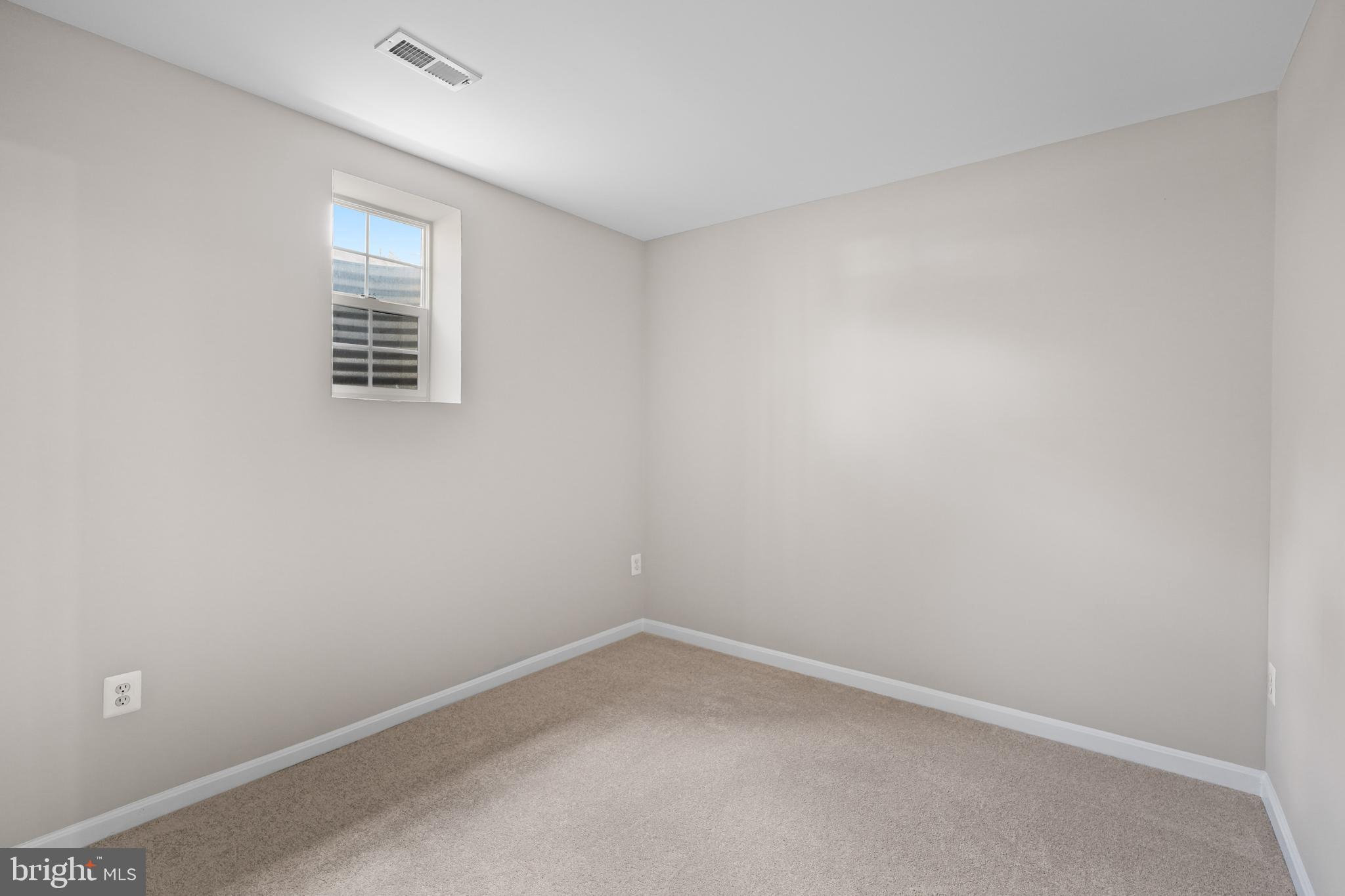 WELLINGTON/CLOVERHILL - Residential