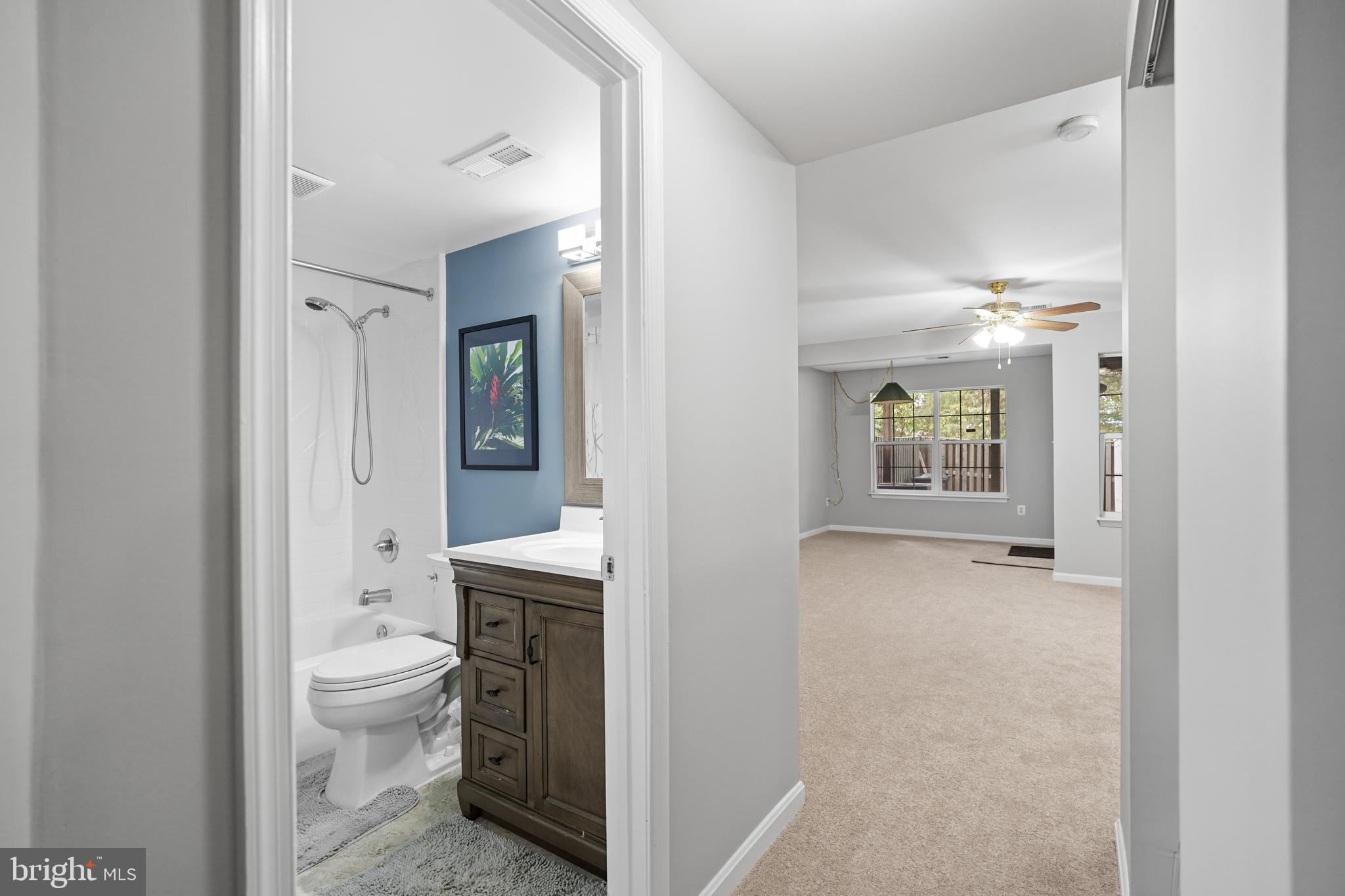 WELLINGTON/CLOVERHILL - Residential