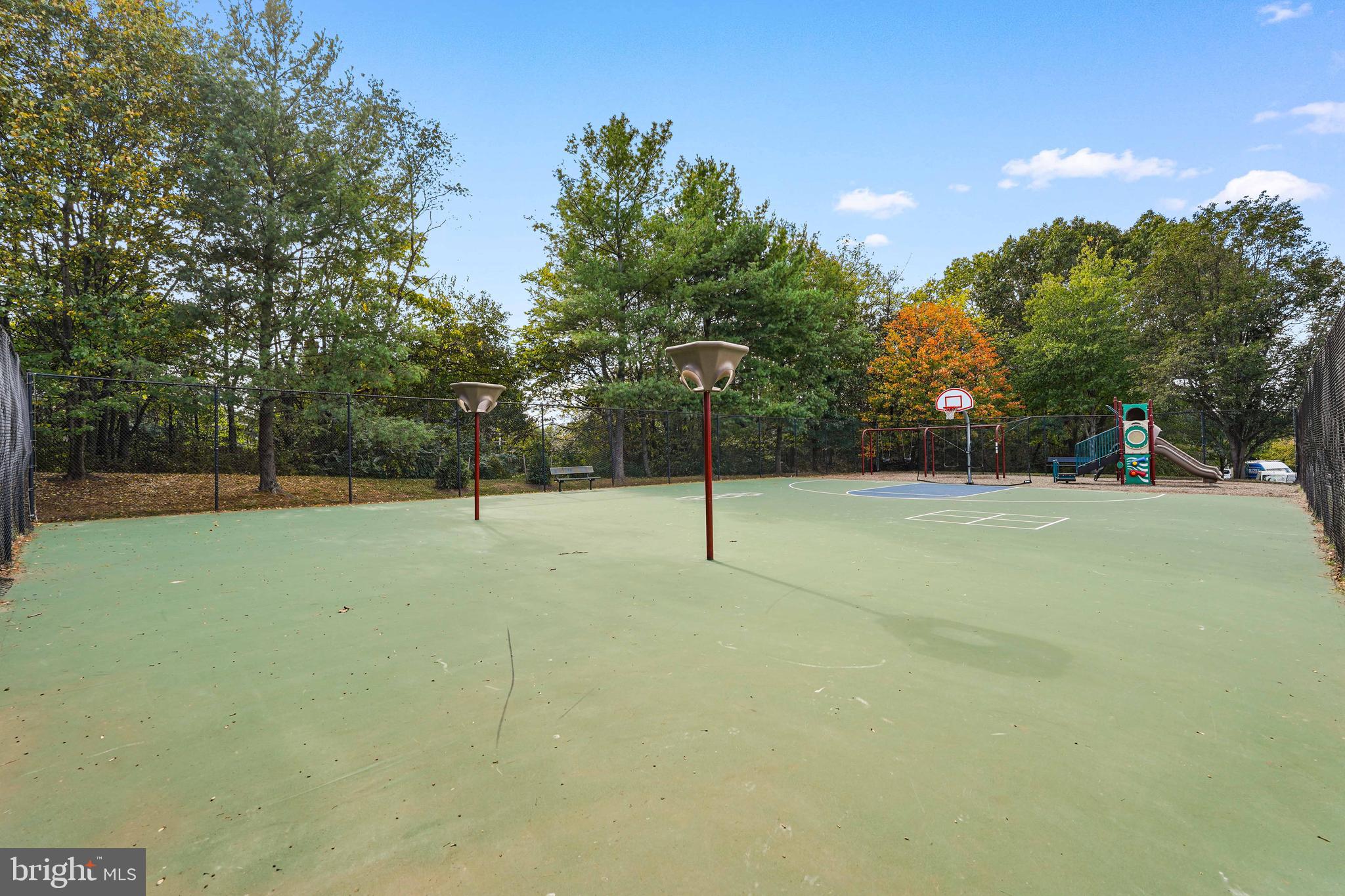 WELLINGTON/CLOVERHILL - Residential