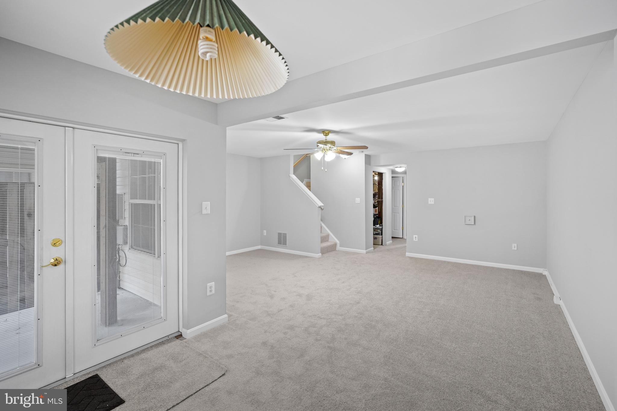 WELLINGTON/CLOVERHILL - Residential