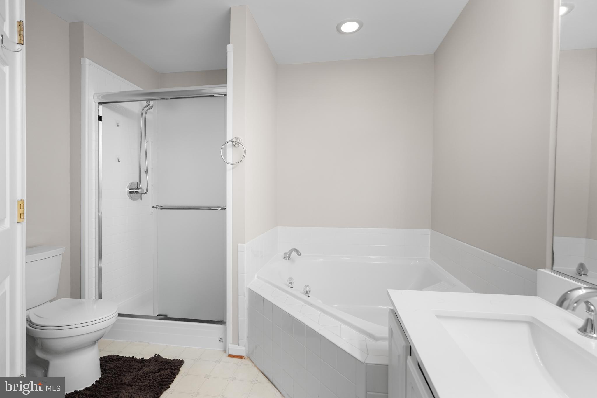 WELLINGTON/CLOVERHILL - Residential