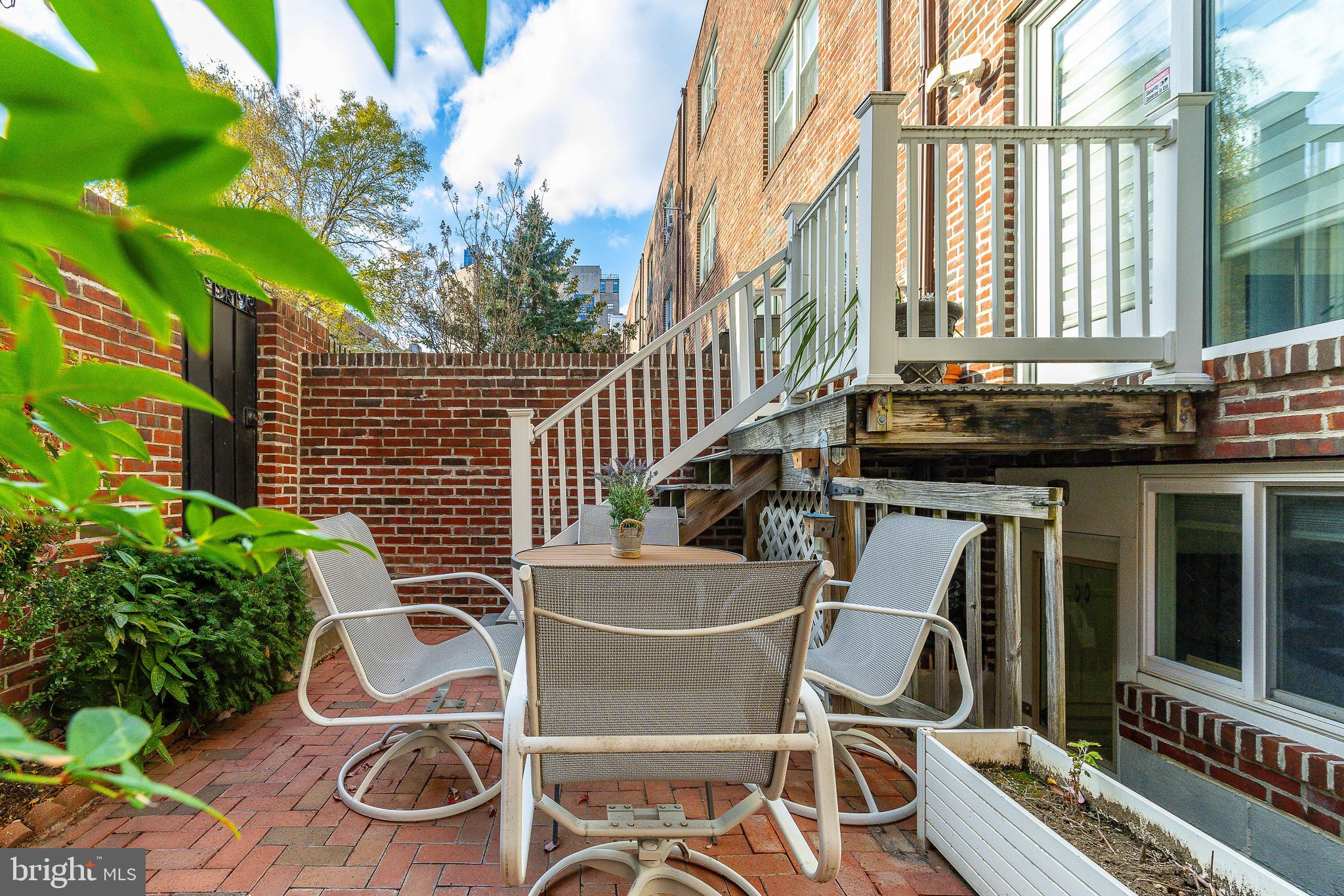 RITTENHOUSE SQUARE - Residential