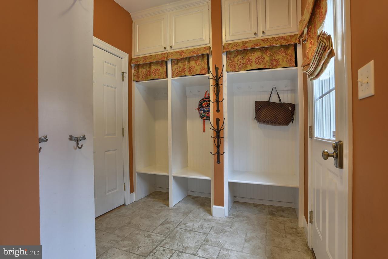 APPLE CREEK - Residential