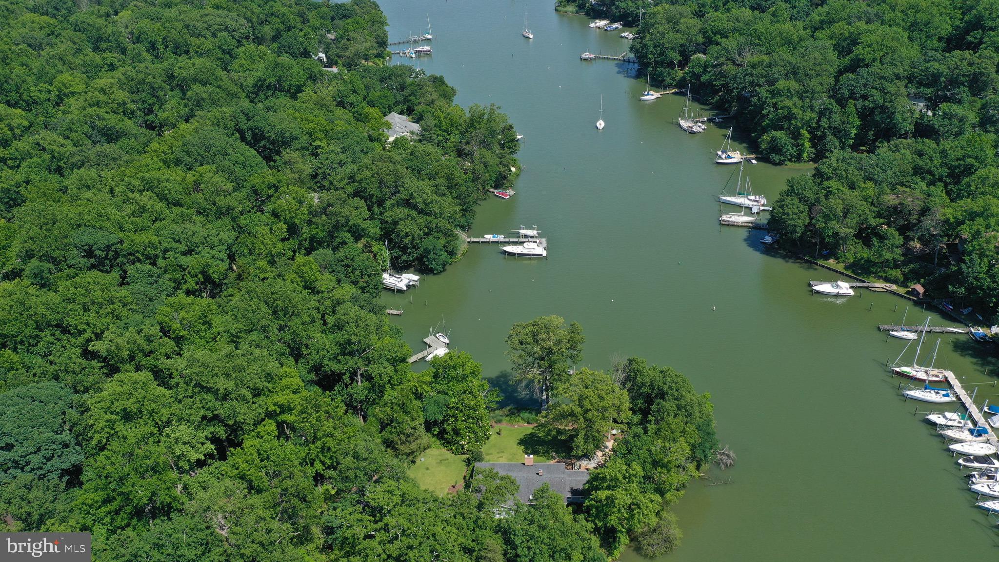 ANNAPOLIS ROADS - Residential