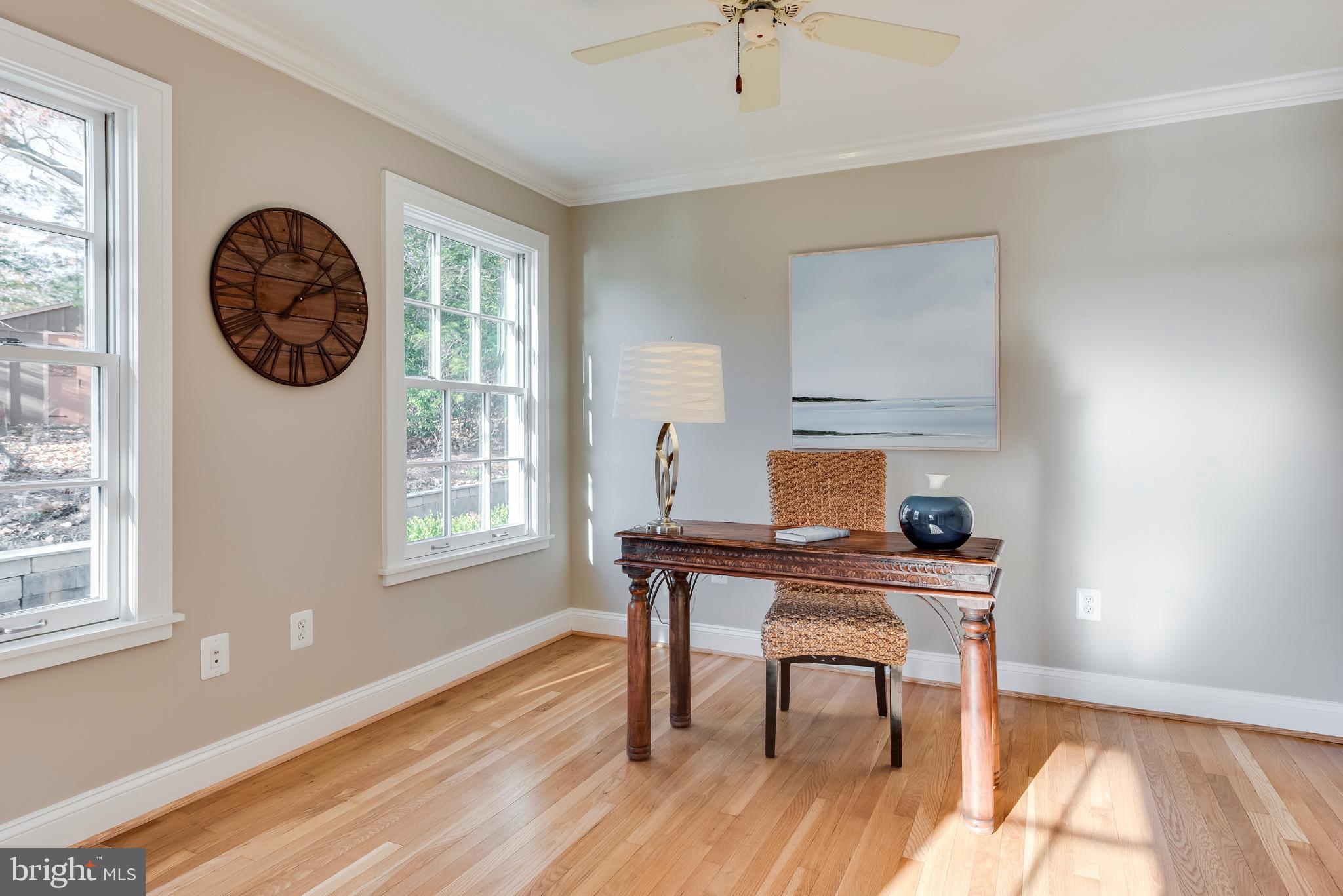 ANNAPOLIS ROADS - Residential