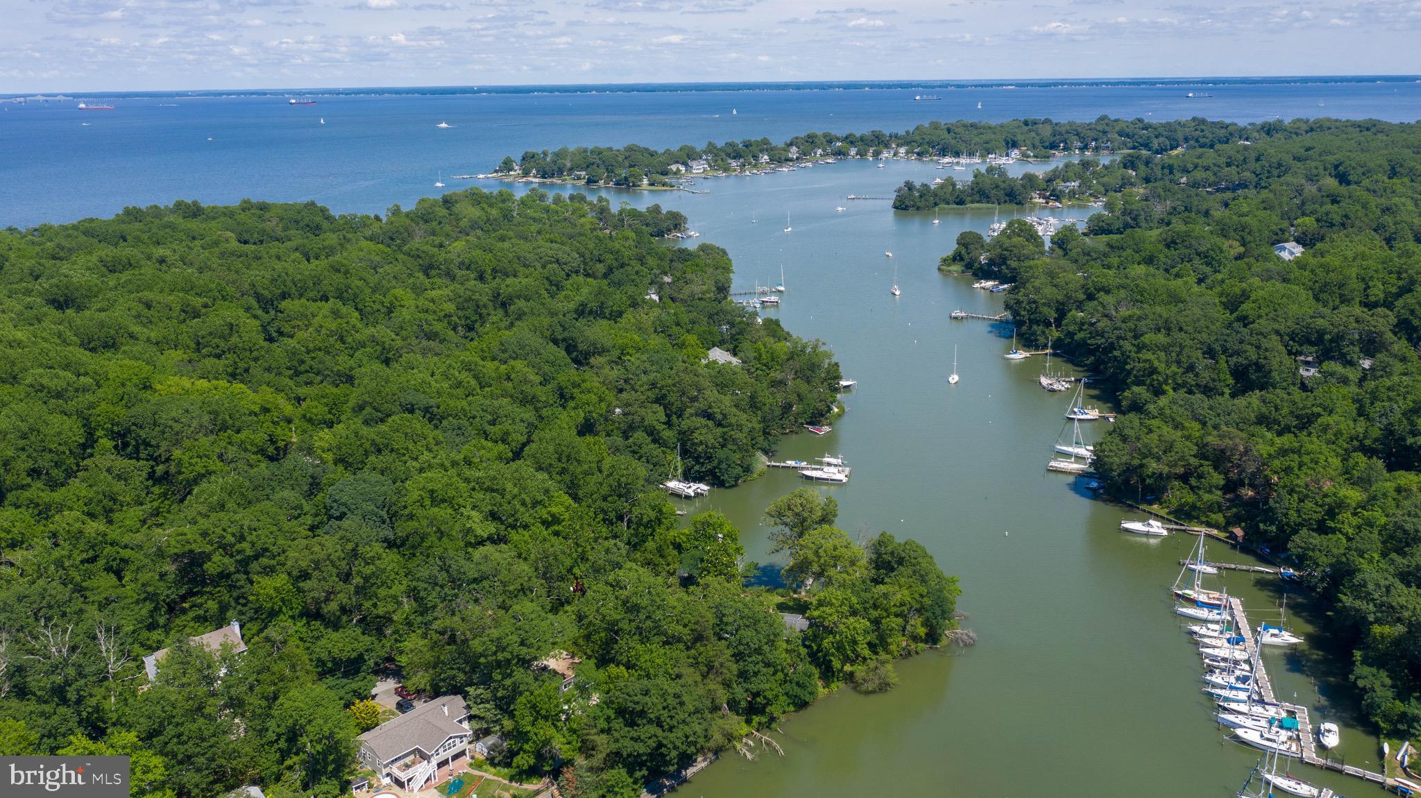 ANNAPOLIS ROADS - Residential