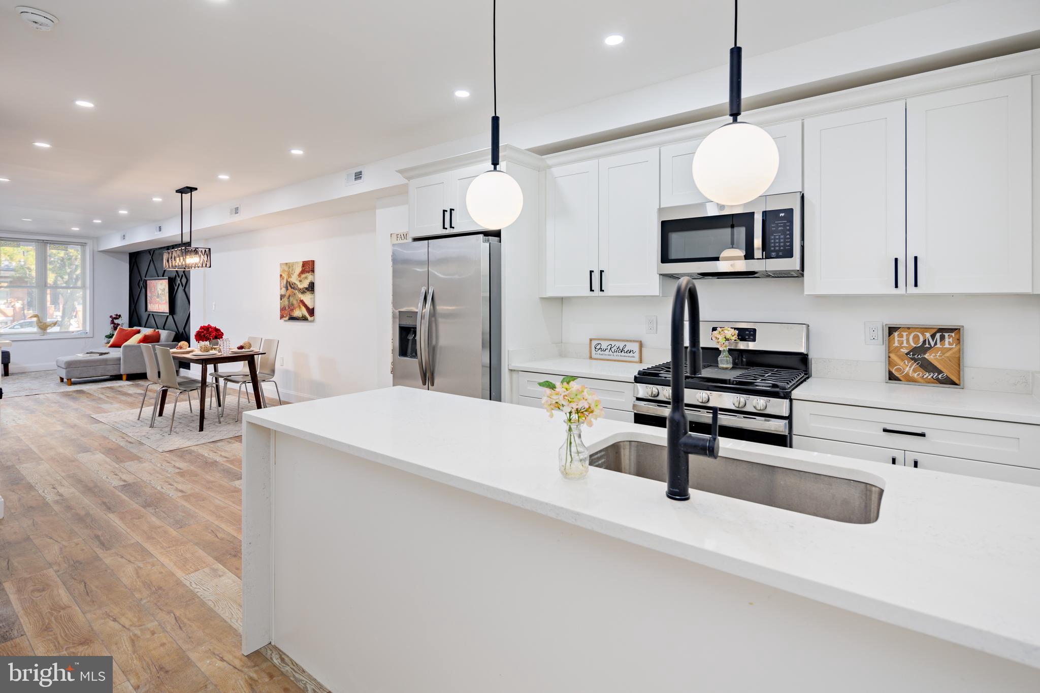 CLIFTON PARK - Residential