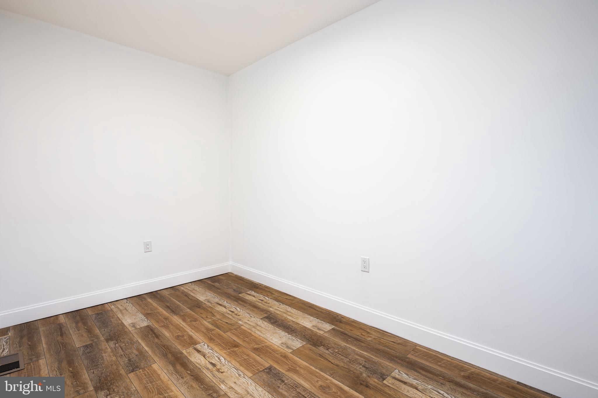 CLIFTON PARK - Residential