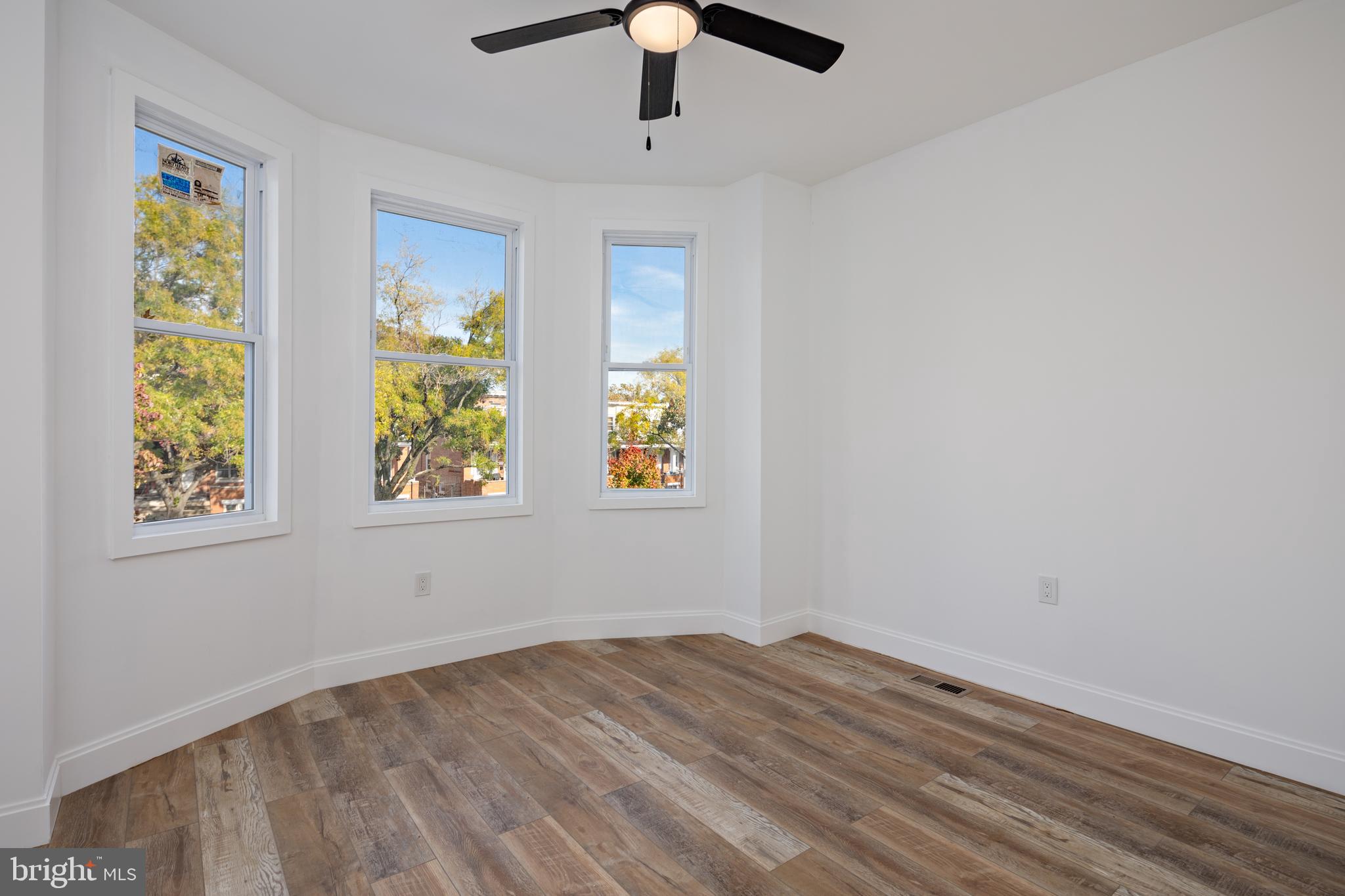 CLIFTON PARK - Residential