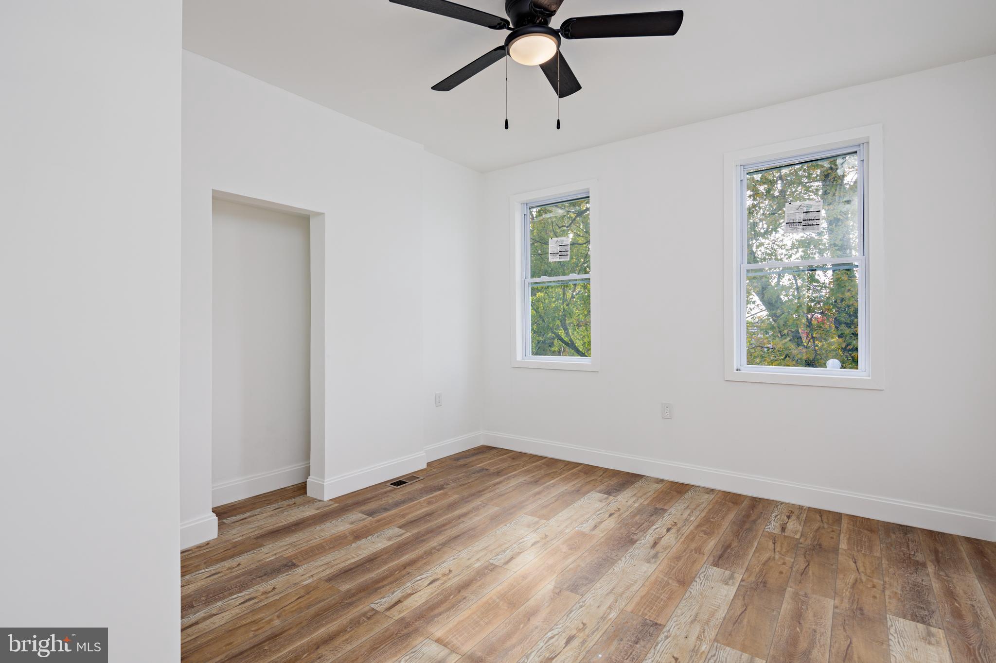 CLIFTON PARK - Residential