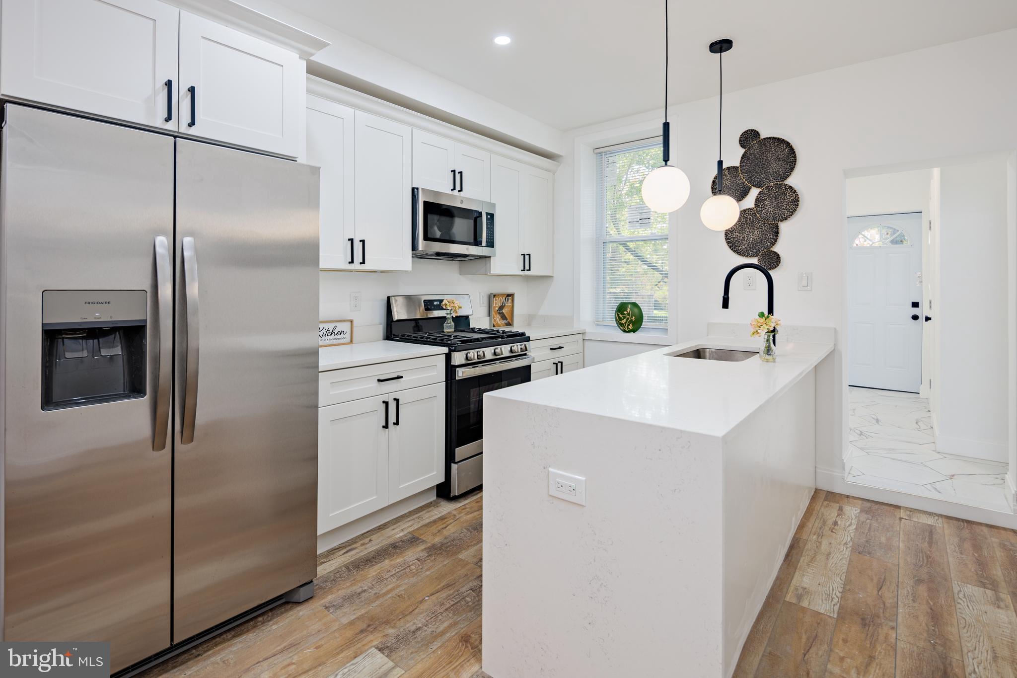 CLIFTON PARK - Residential