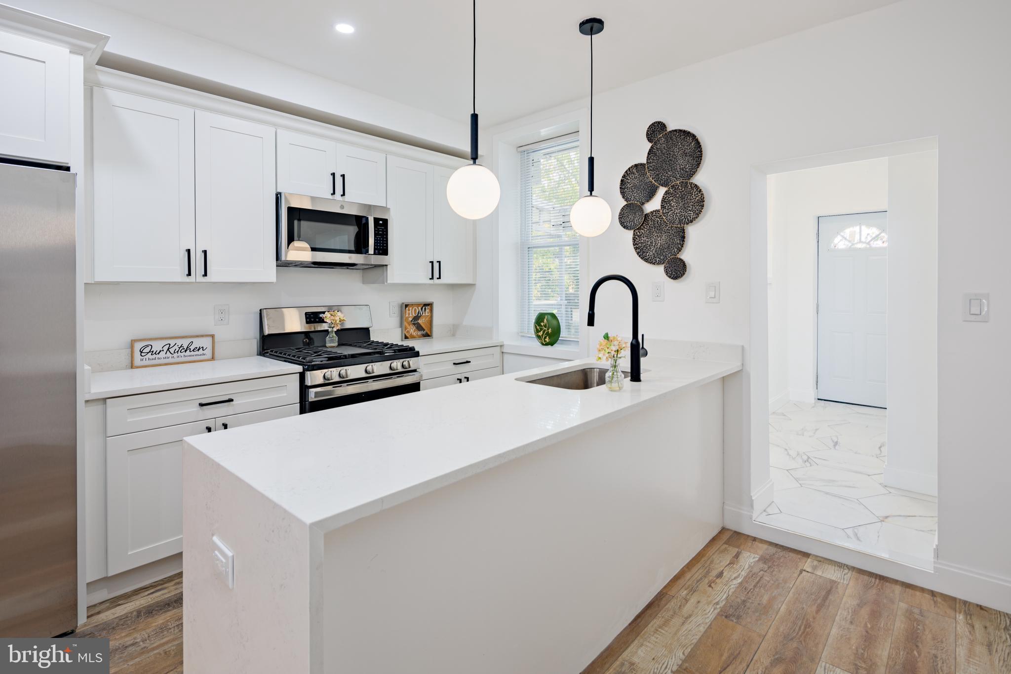 CLIFTON PARK - Residential