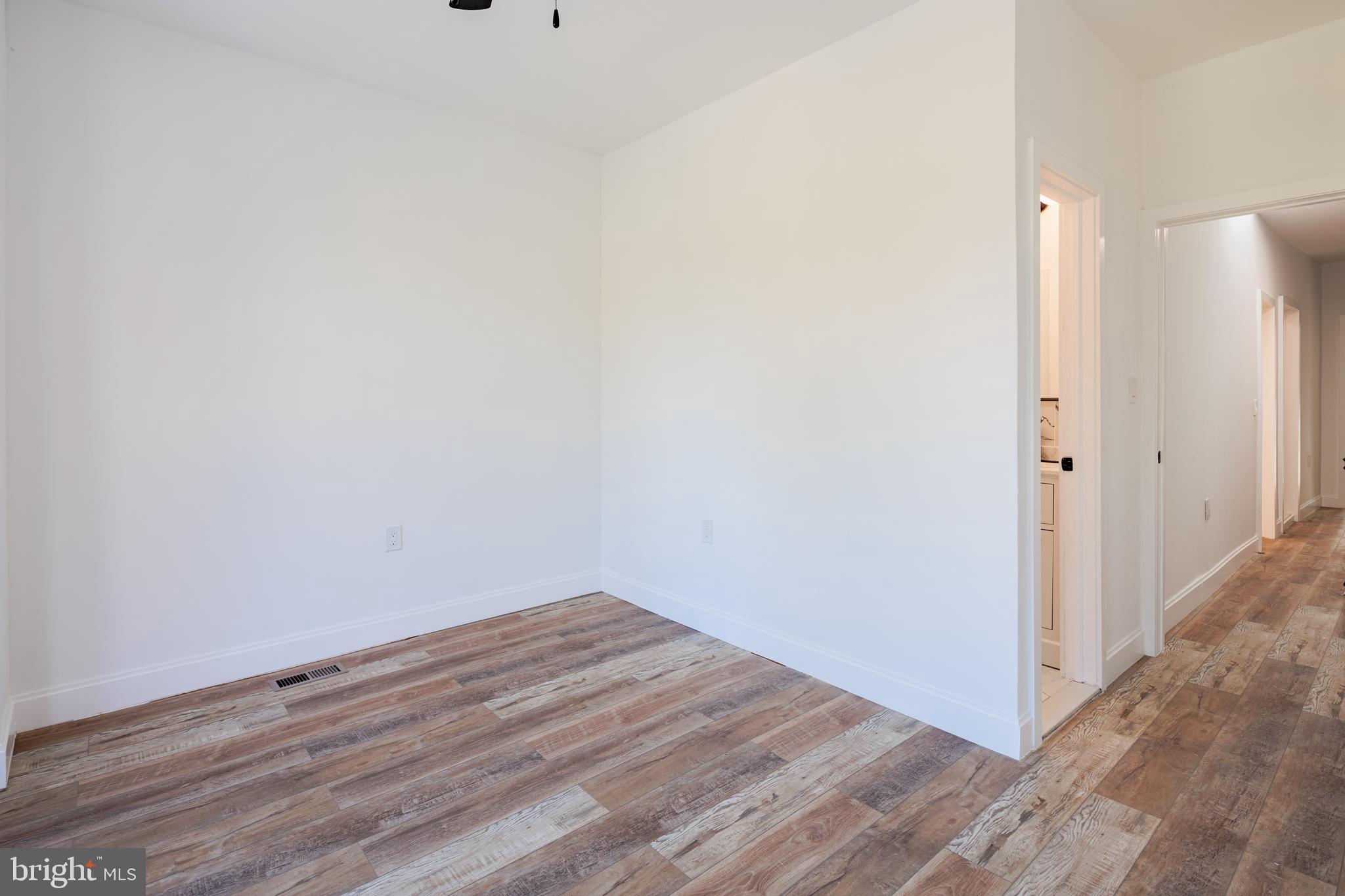 CLIFTON PARK - Residential