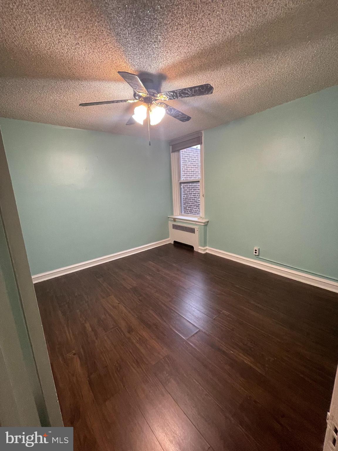 WEST OAK LANE - Residential Lease
