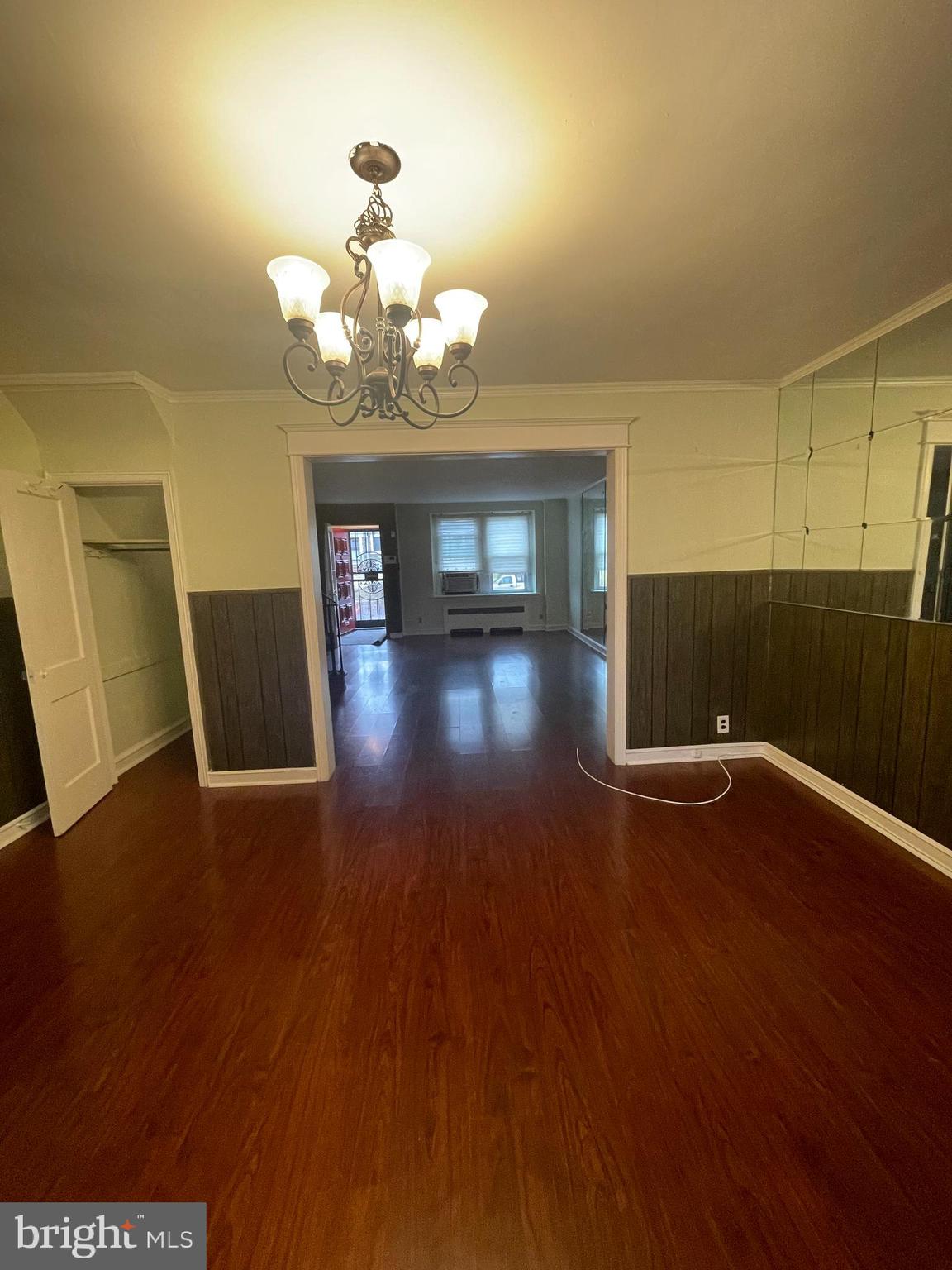 WEST OAK LANE - Residential Lease