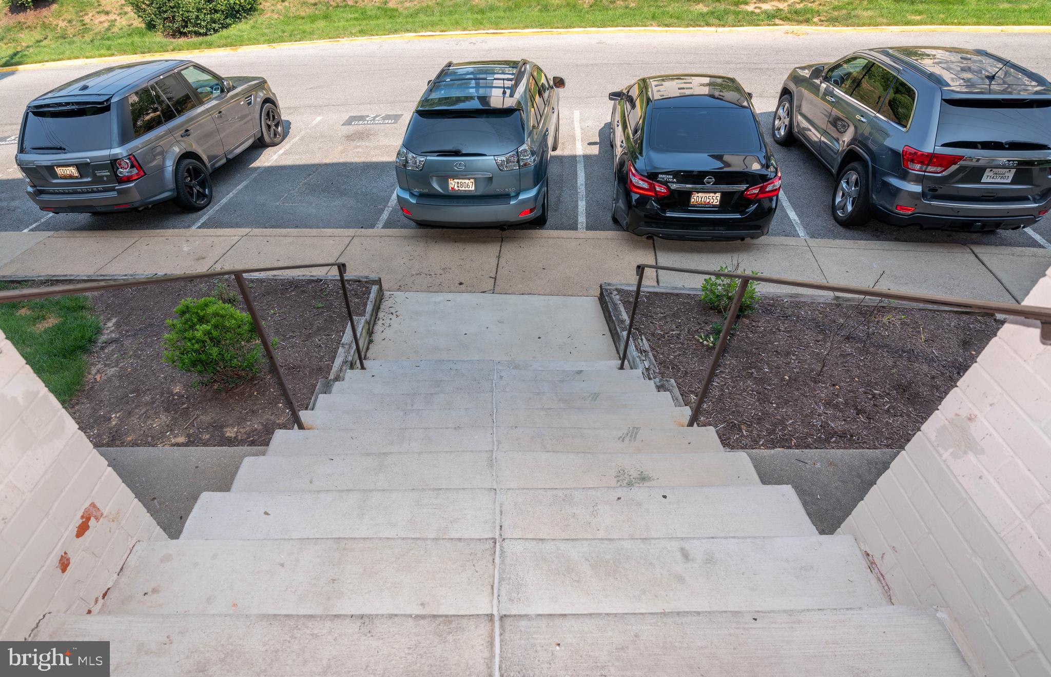 HUNTCREST CONDOMINIUM - Residential