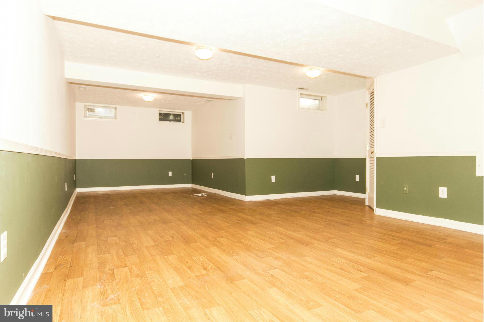 OWINGS MILLS - Residential