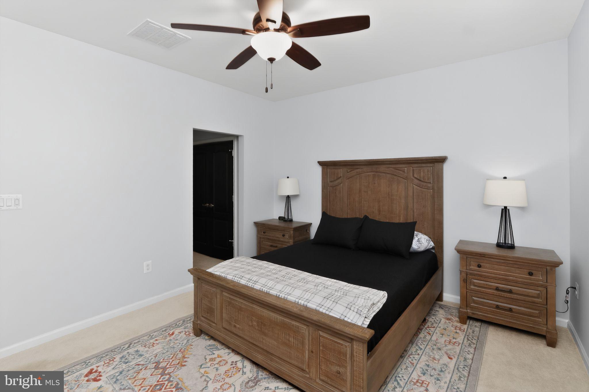 VIRGINIA HERITAGE AT LEE'S PARK - Residential