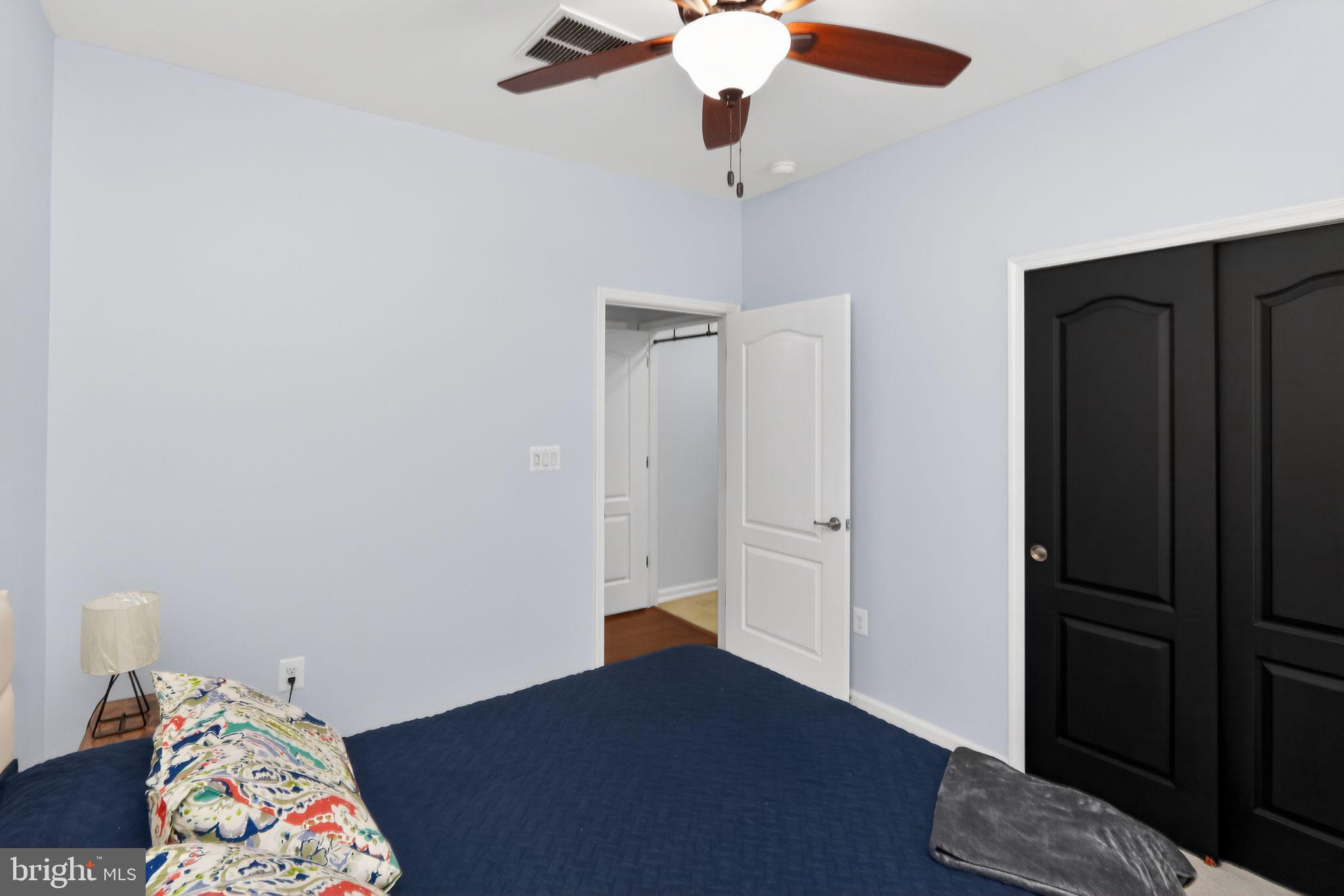 VIRGINIA HERITAGE AT LEE'S PARK - Residential