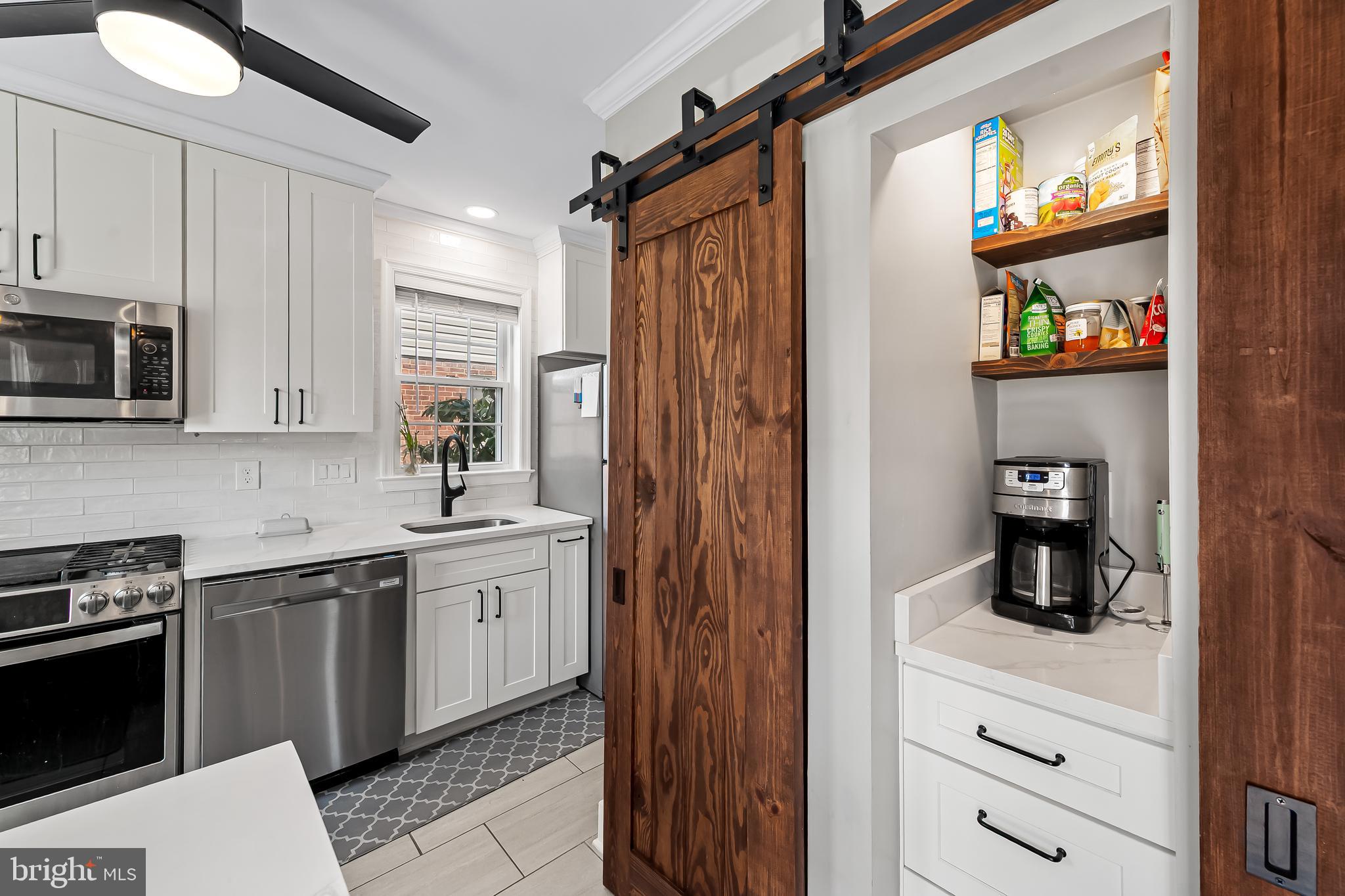 EDGEWOOD PARK - Residential