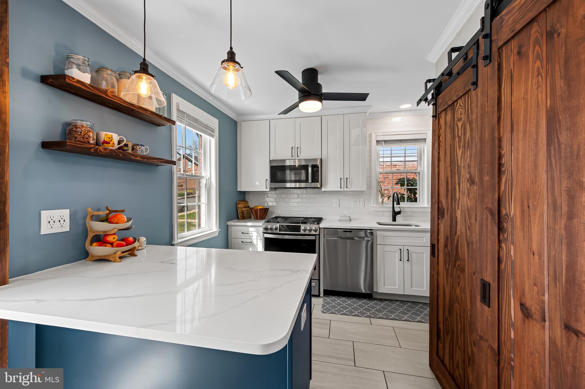 EDGEWOOD PARK - Residential