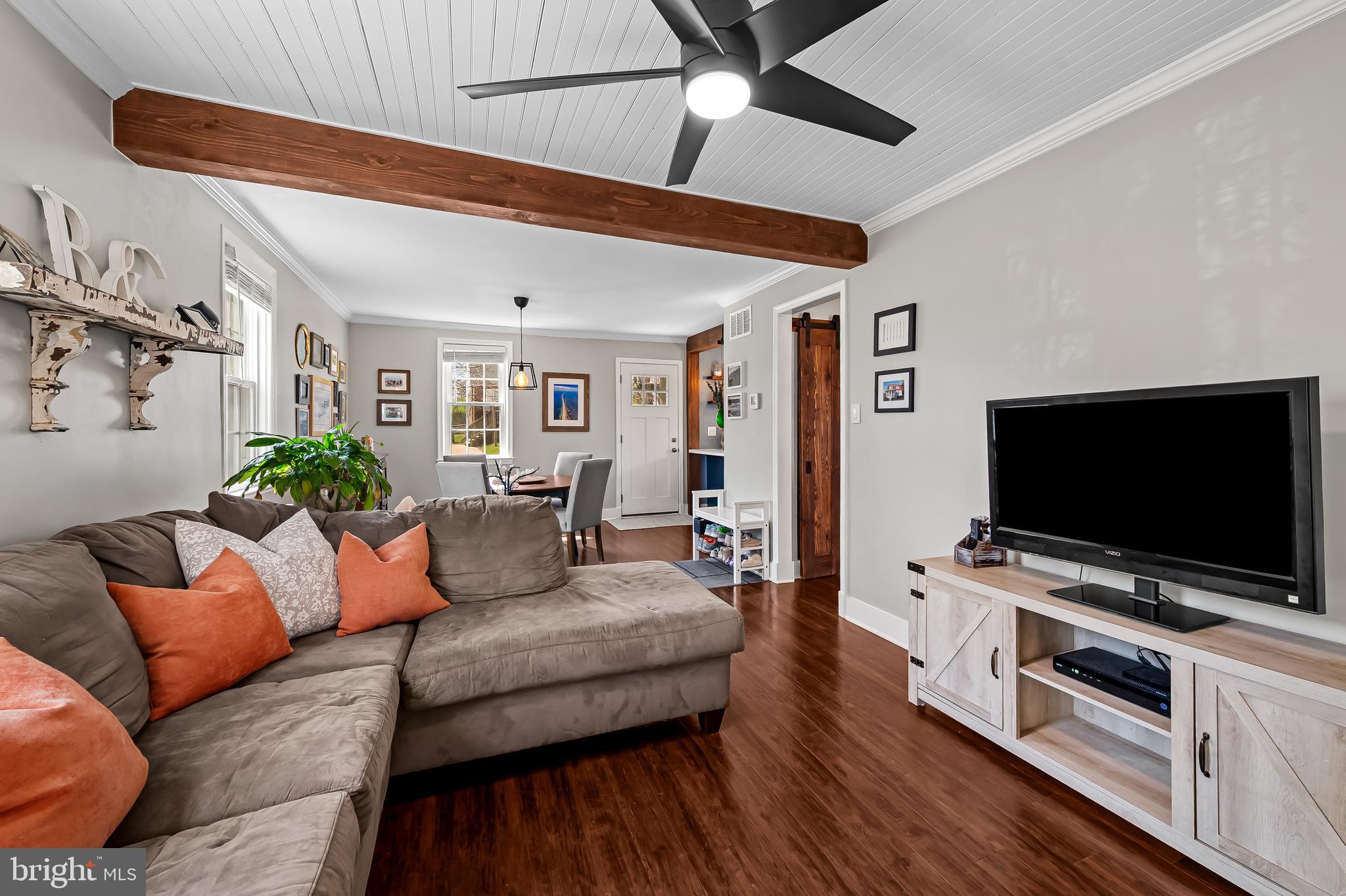 EDGEWOOD PARK - Residential