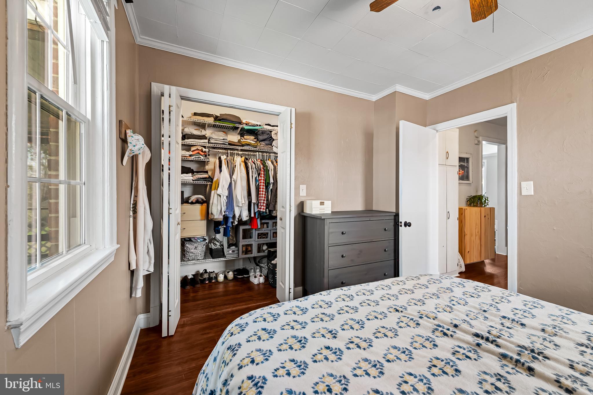 EDGEWOOD PARK - Residential