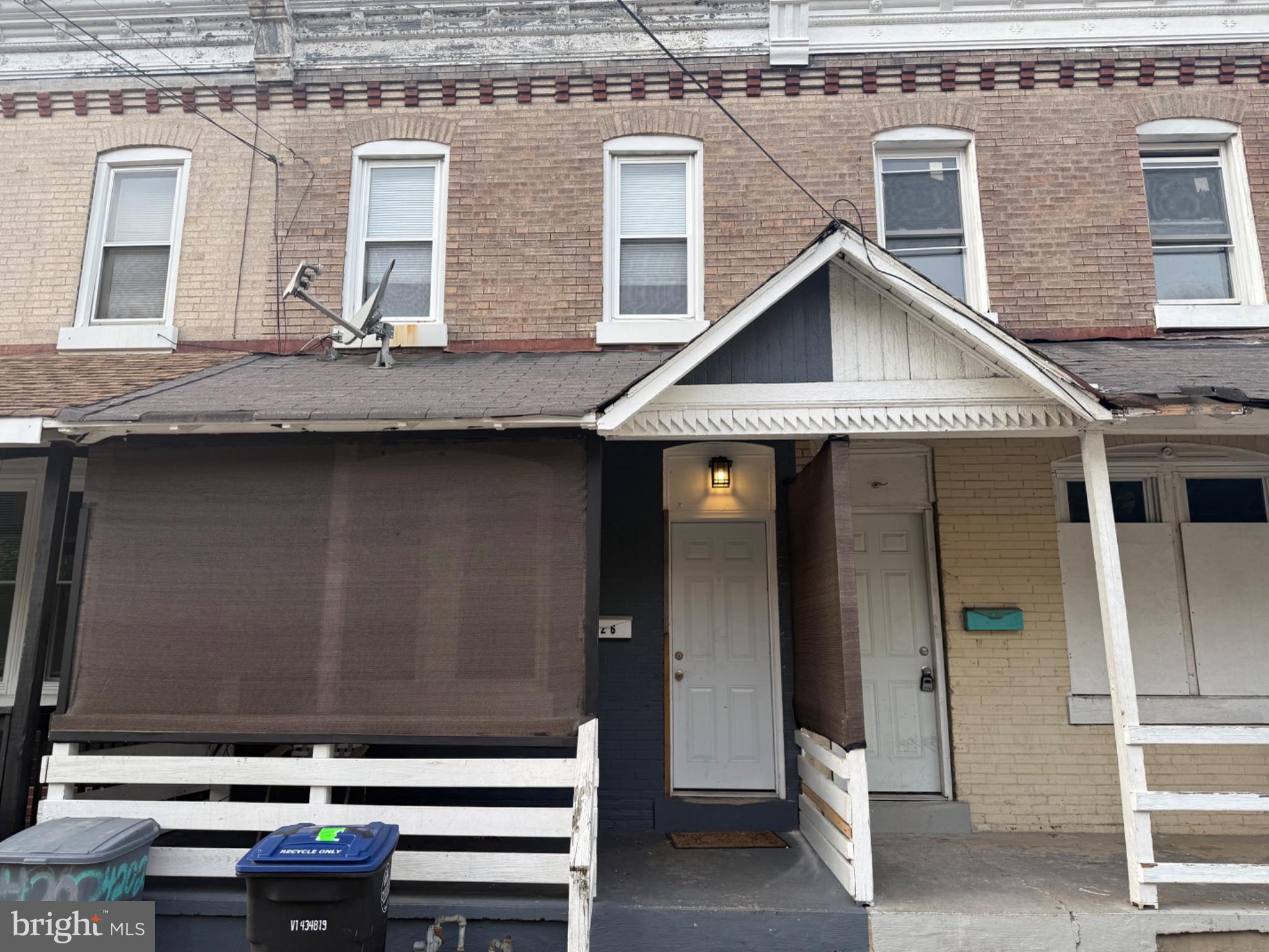 426 E 10TH STREET
