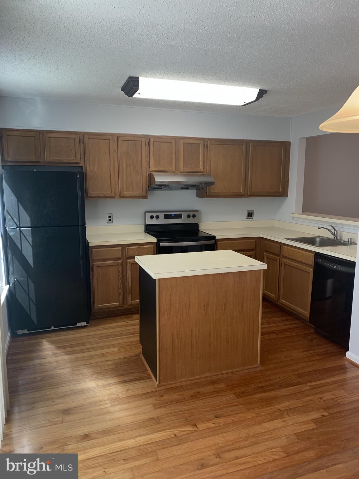 DORSEY SEARCH - Residential Lease