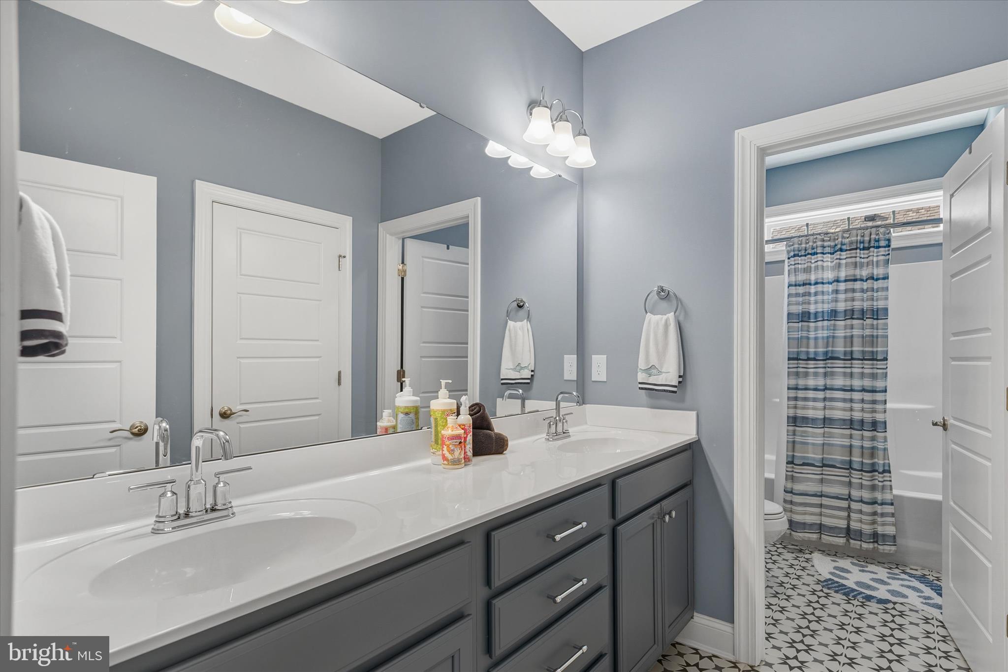 MARSH ISLAND IN LEWES - Residential