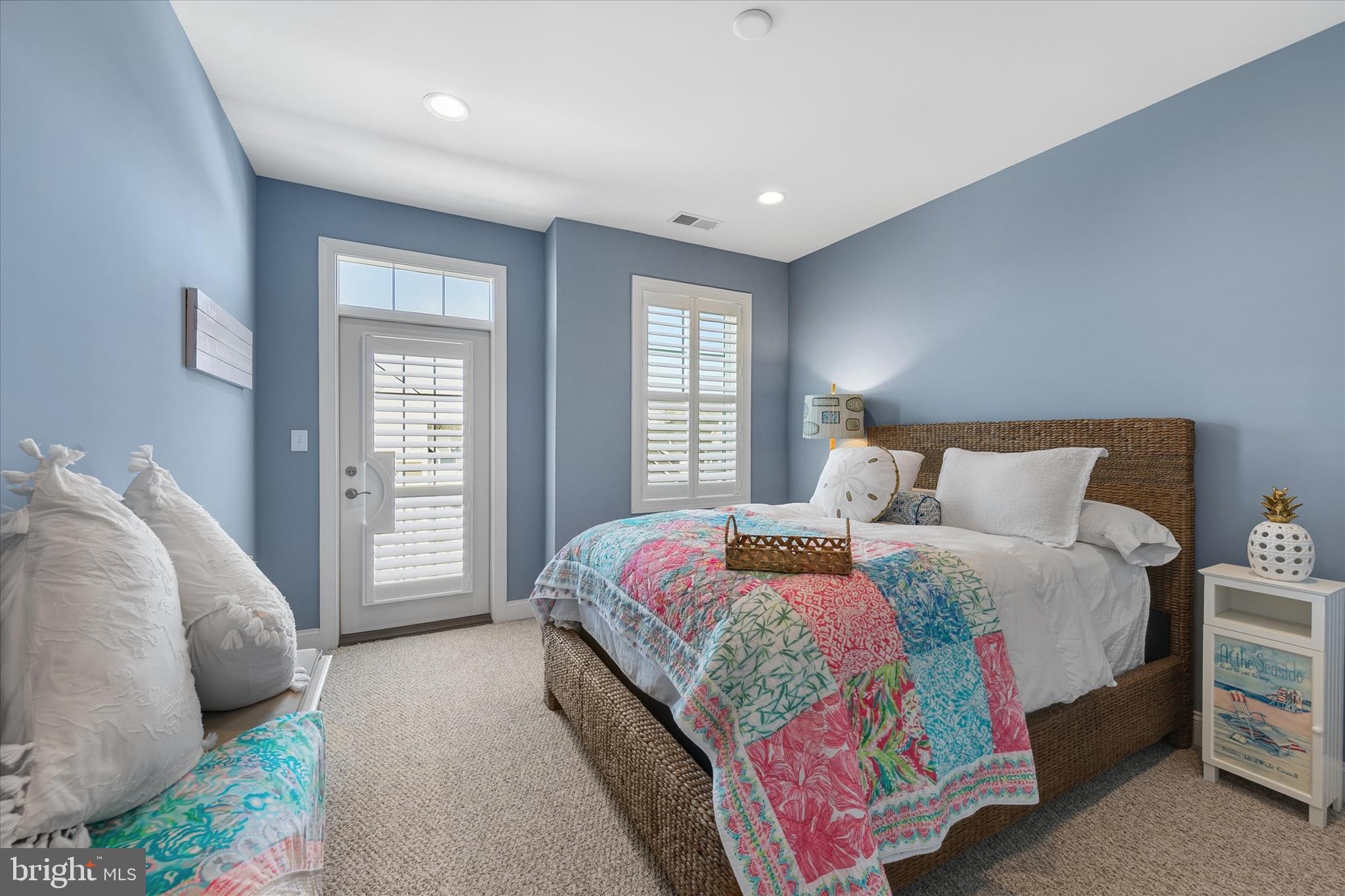 MARSH ISLAND IN LEWES - Residential