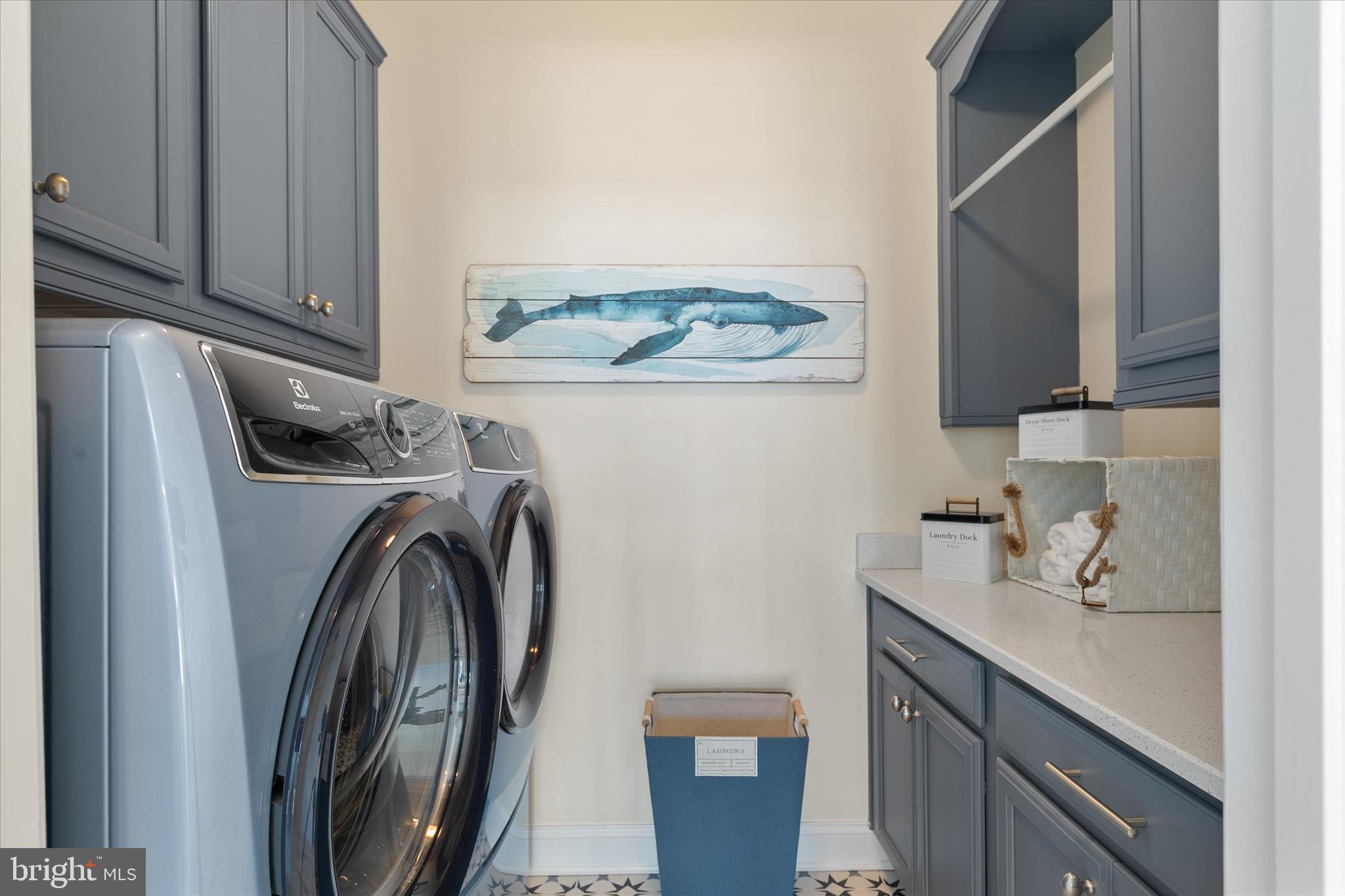 MARSH ISLAND IN LEWES - Residential