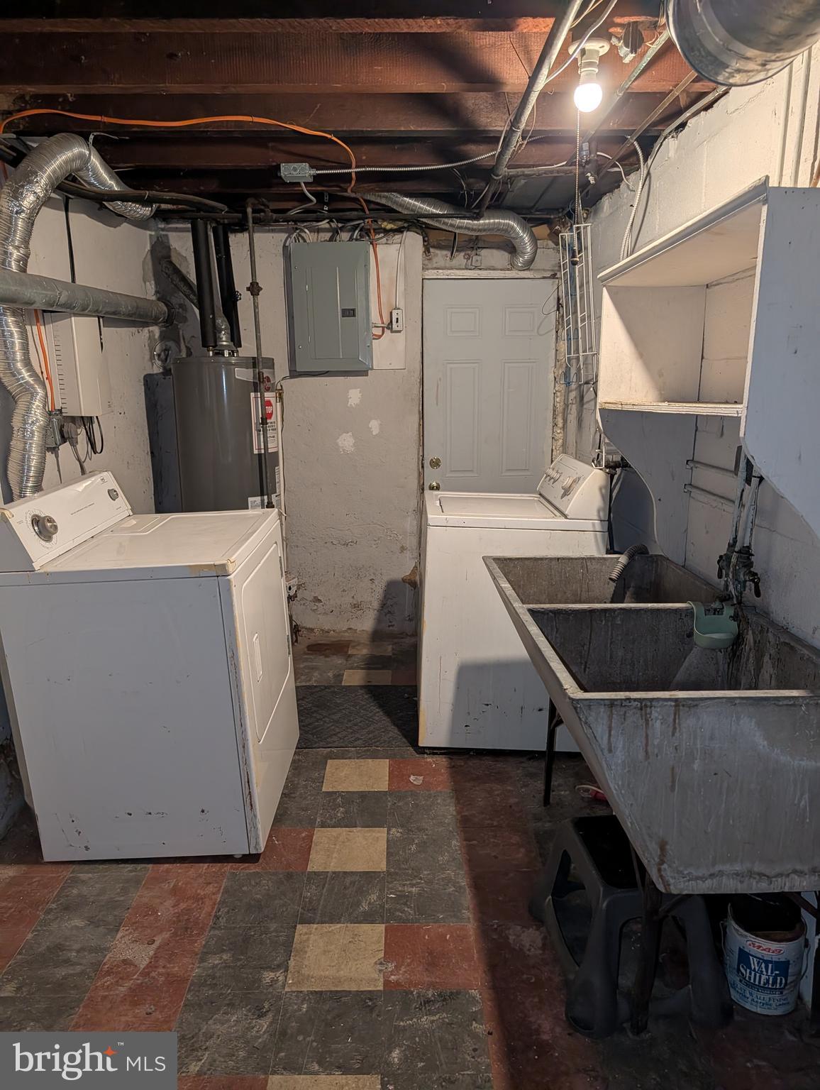 PHILADELPHIA (NORTHEAST) - Residential